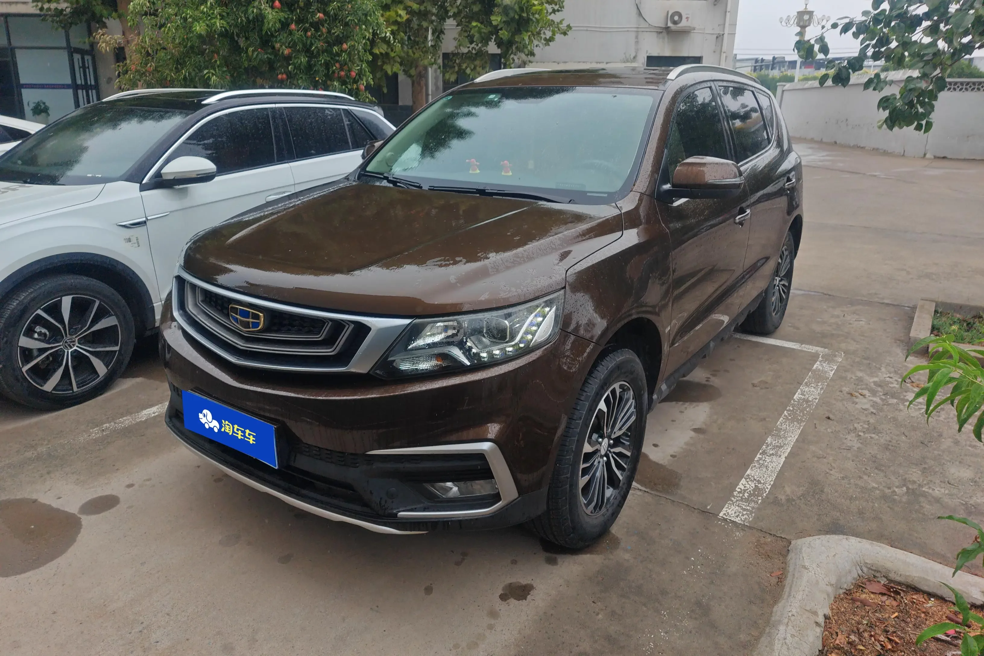 Geely Vision X6