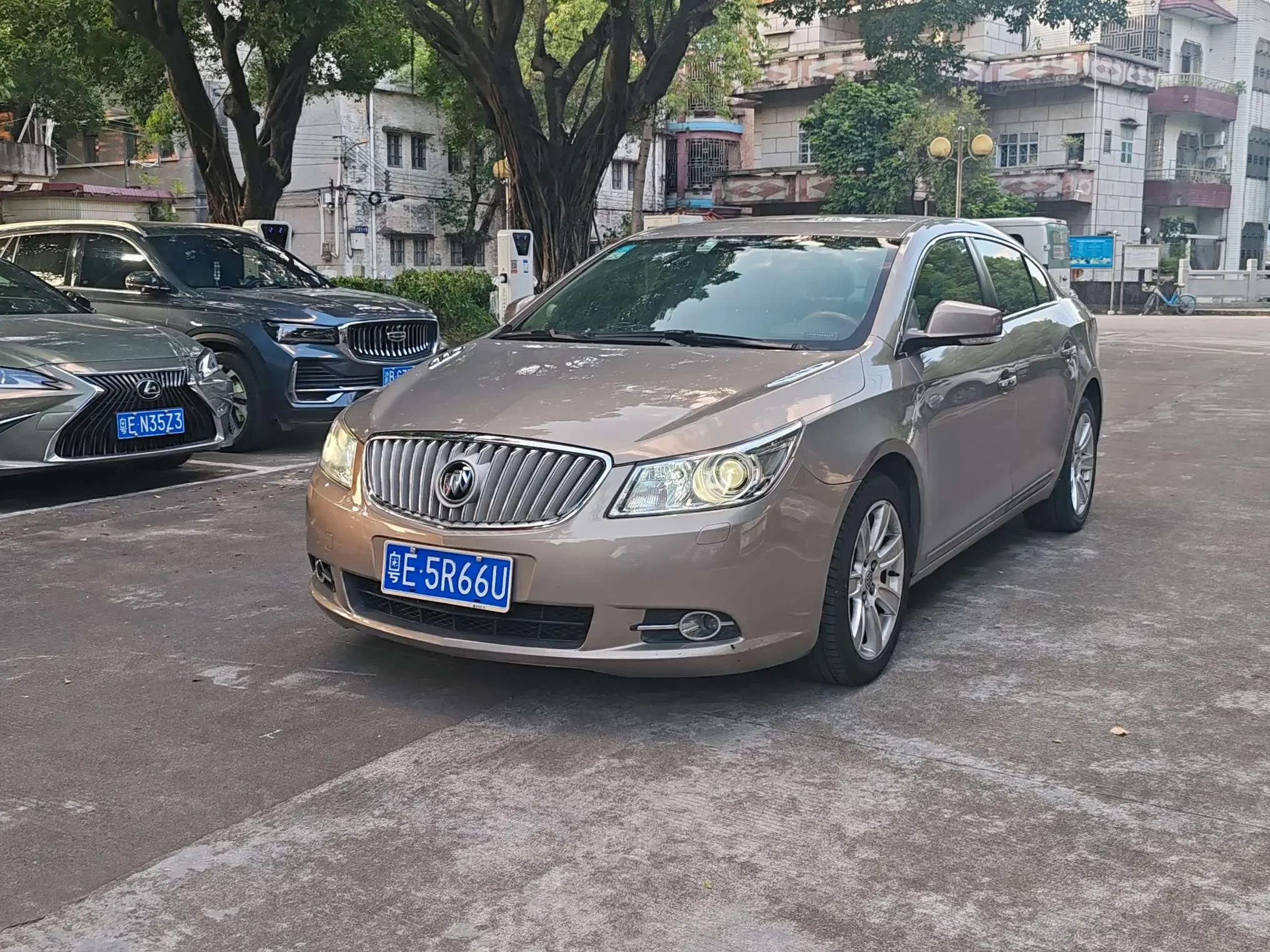 Buick LaCrosse