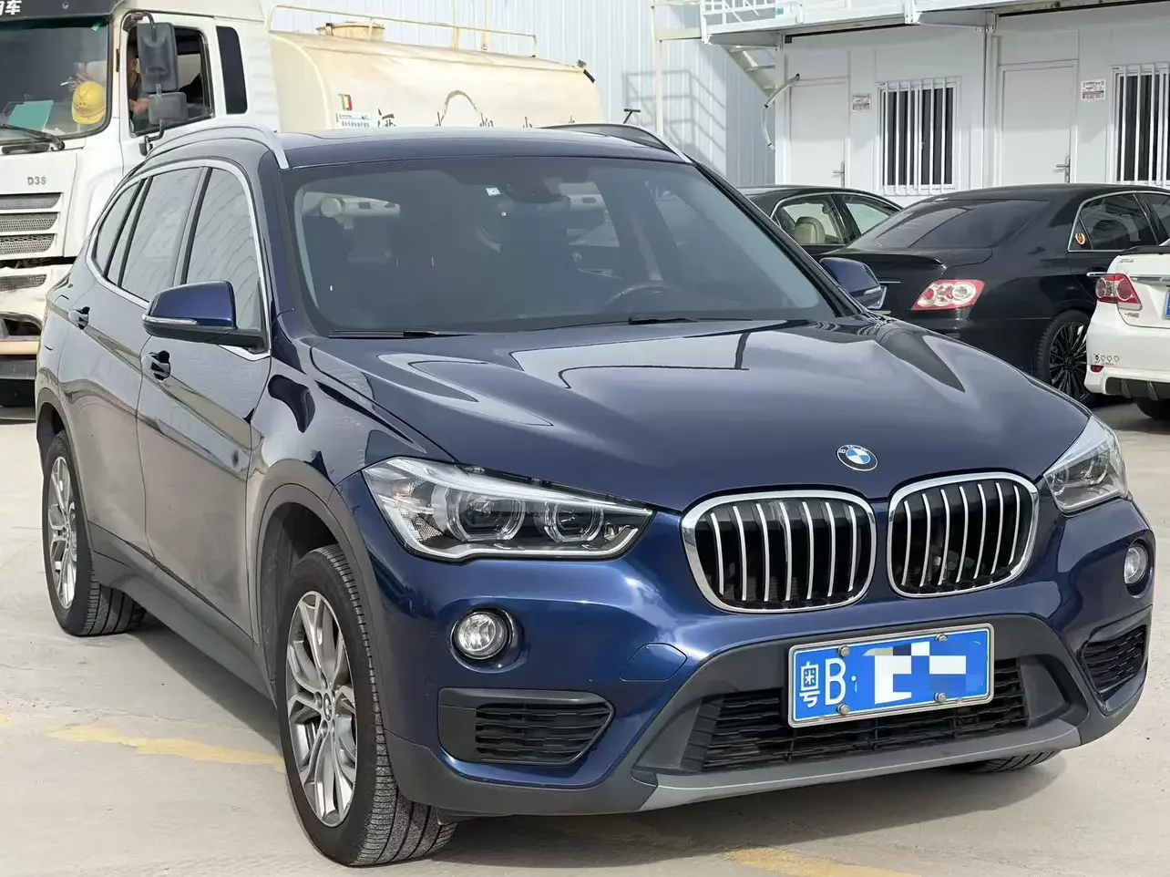 BMW X1