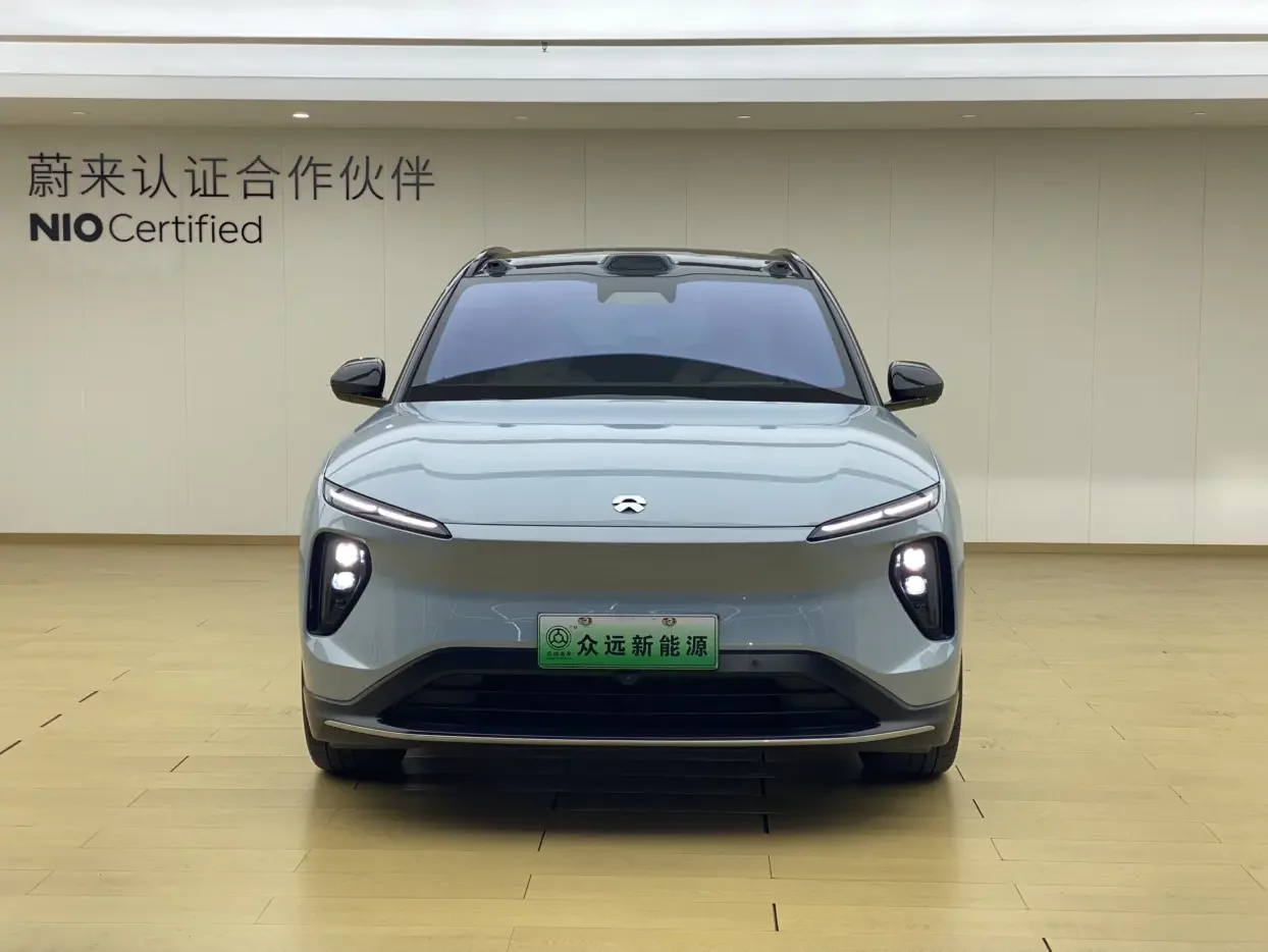 NIO ES6