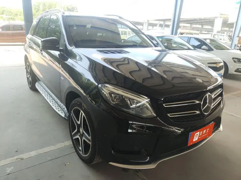 Mercedes-Benz GLE (Imported)