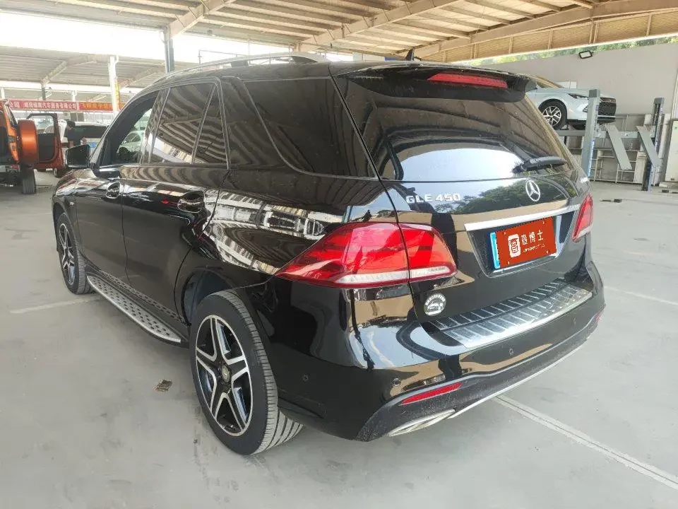 Mercedes-Benz GLE (Imported)