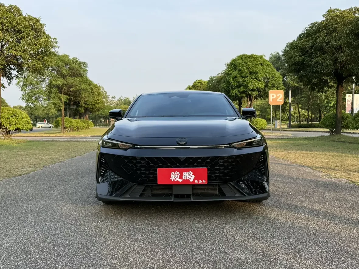 Changan UNI-V