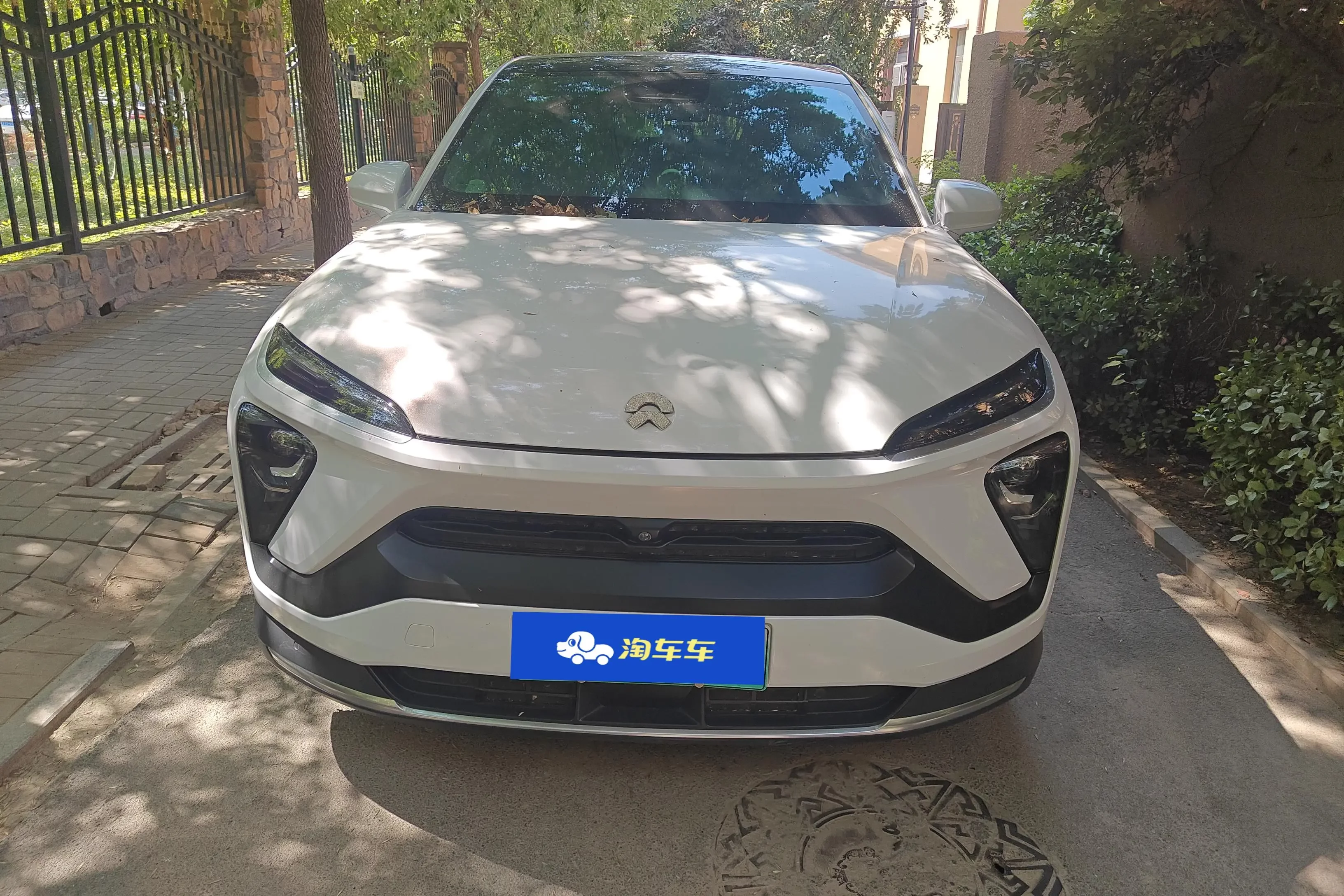 NIO EC6