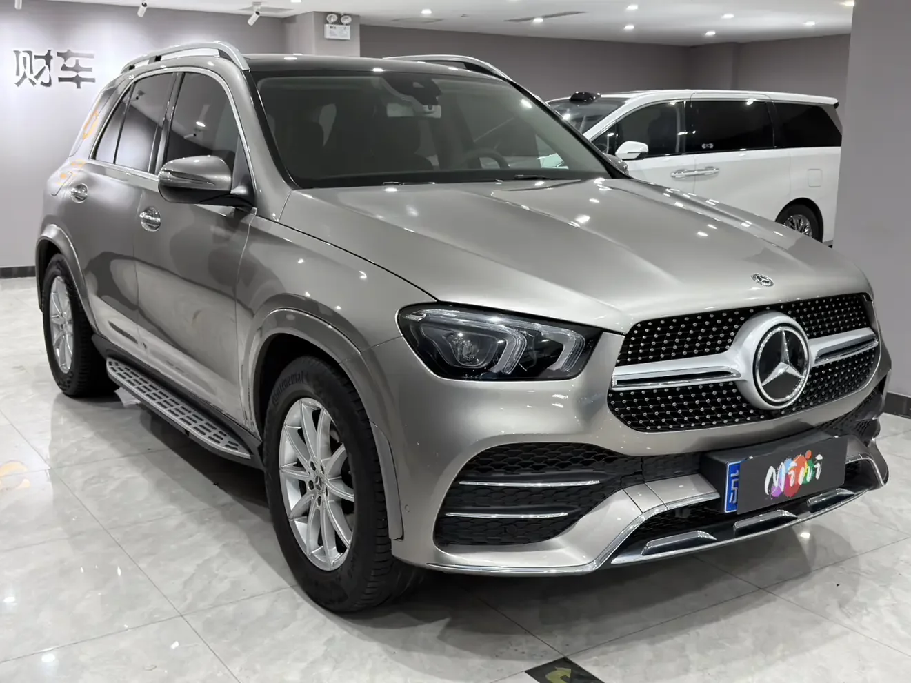 Mercedes-Benz GLE (Imported)