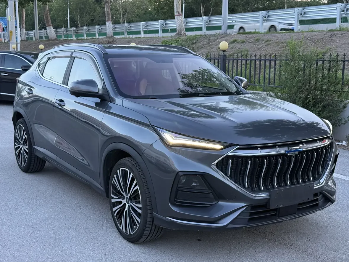 Oshan Changan Auchan X5