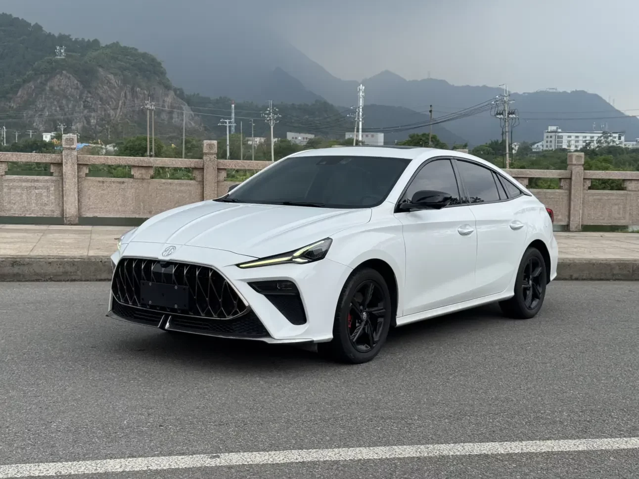 MG 5 Scorpio