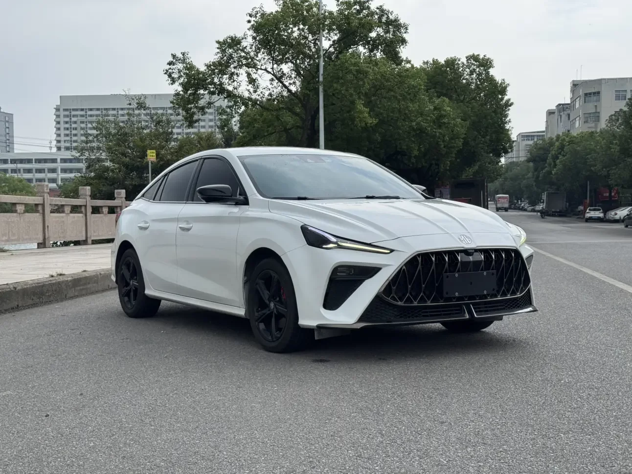 MG 5 Scorpio