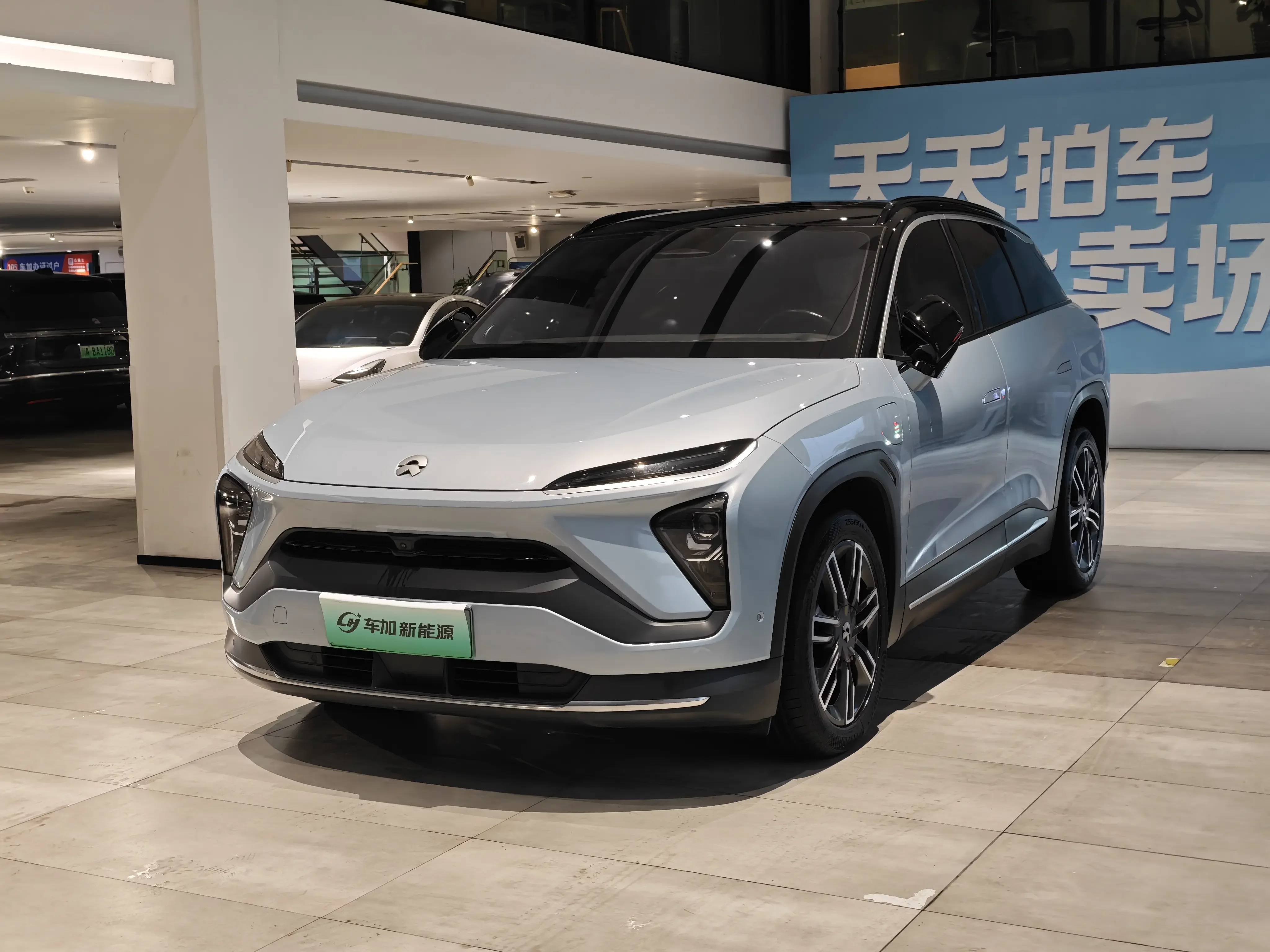 NIO ES6