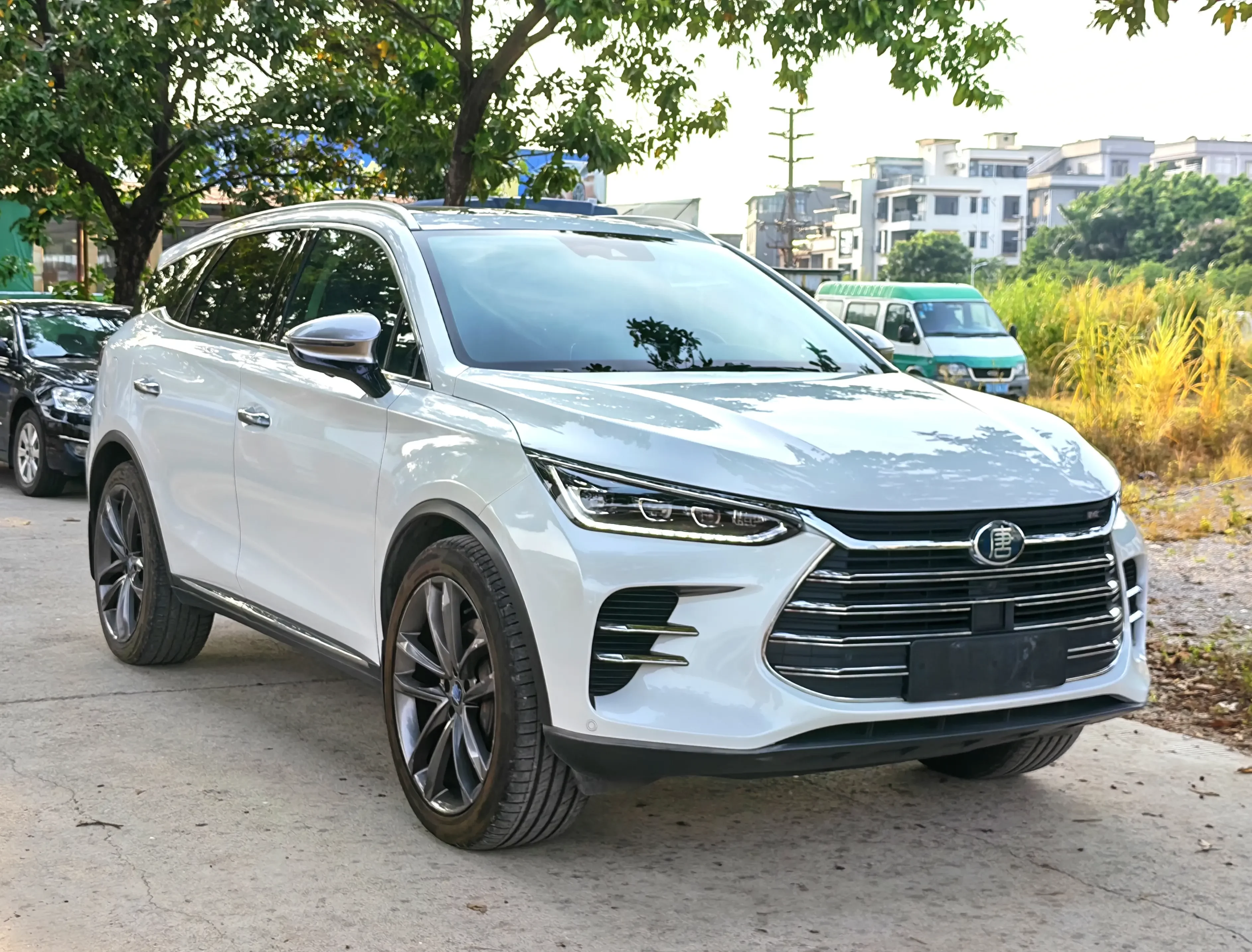 BYD Tang DM