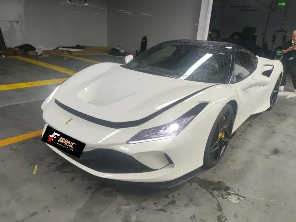 Ferrari F8