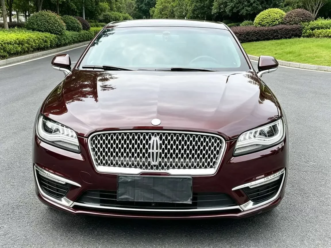 Lincoln MKZ