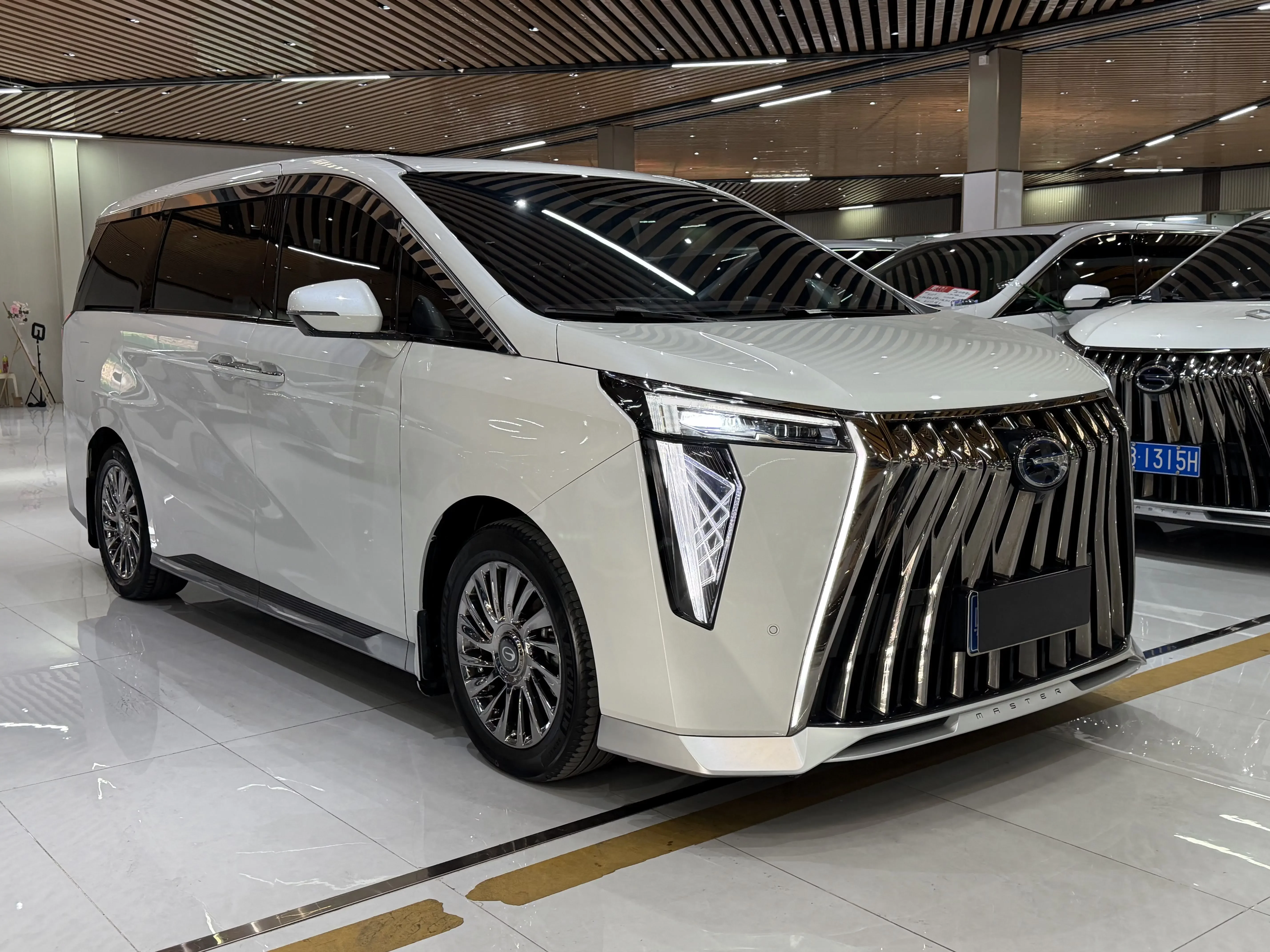 GAC Trumpchi M8