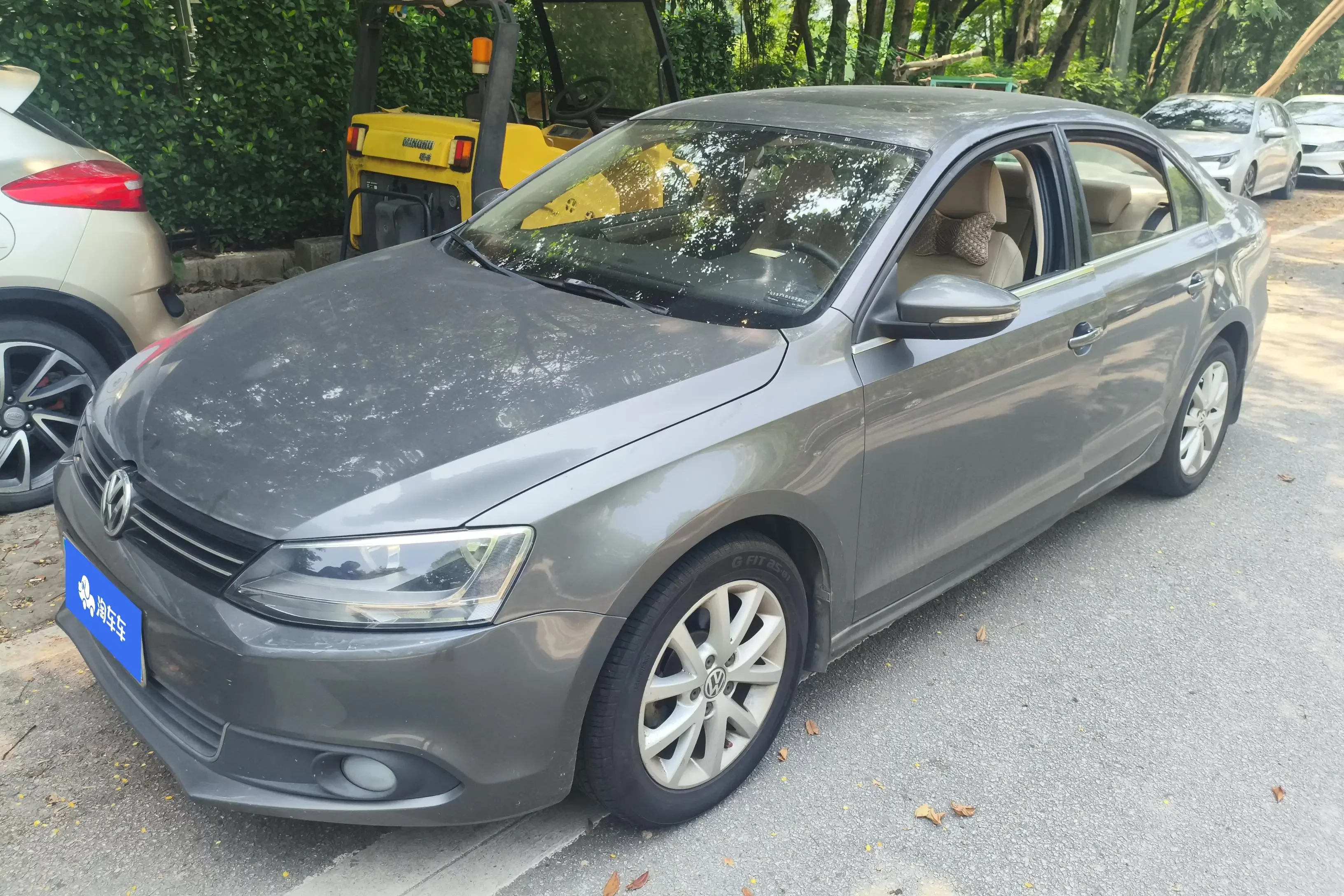 Volkswagen Sagitar