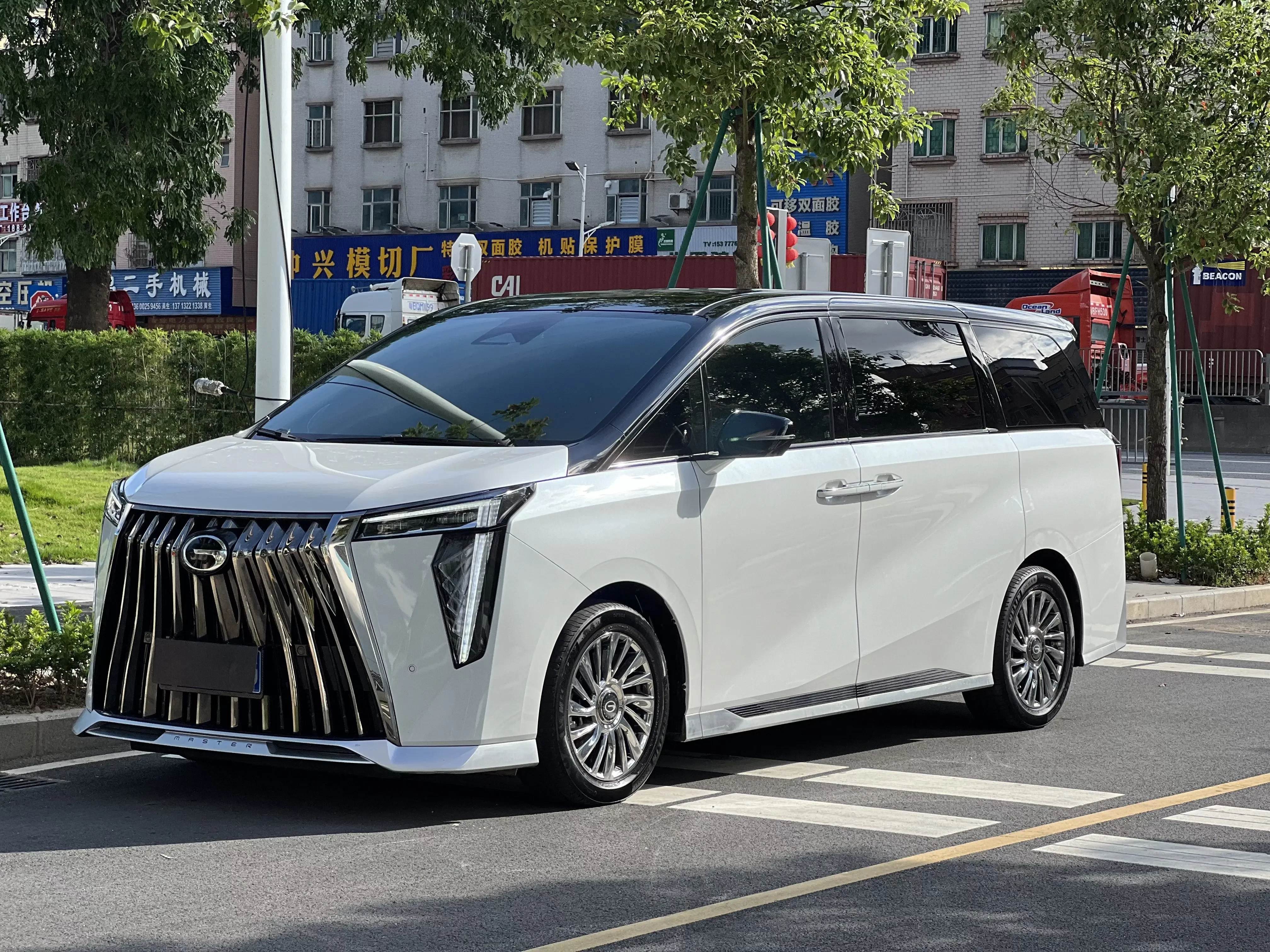 GAC Trumpchi M8