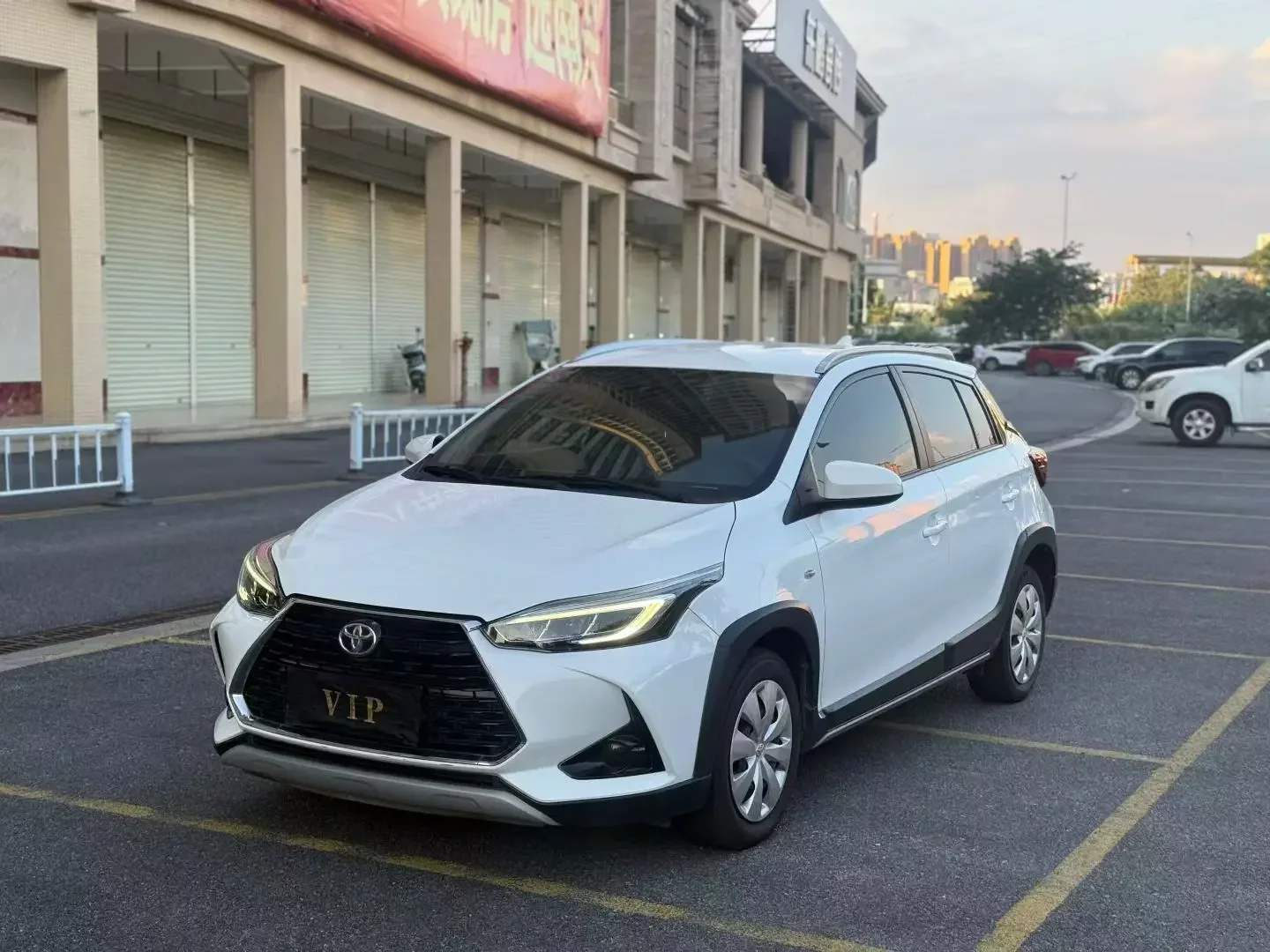 Toyota Yaris L