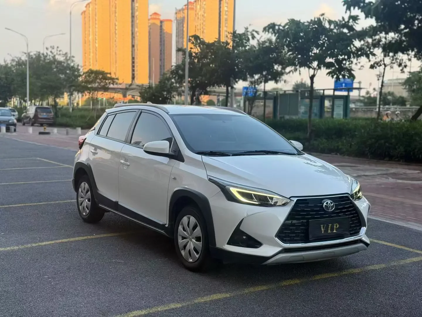 Toyota Yaris L