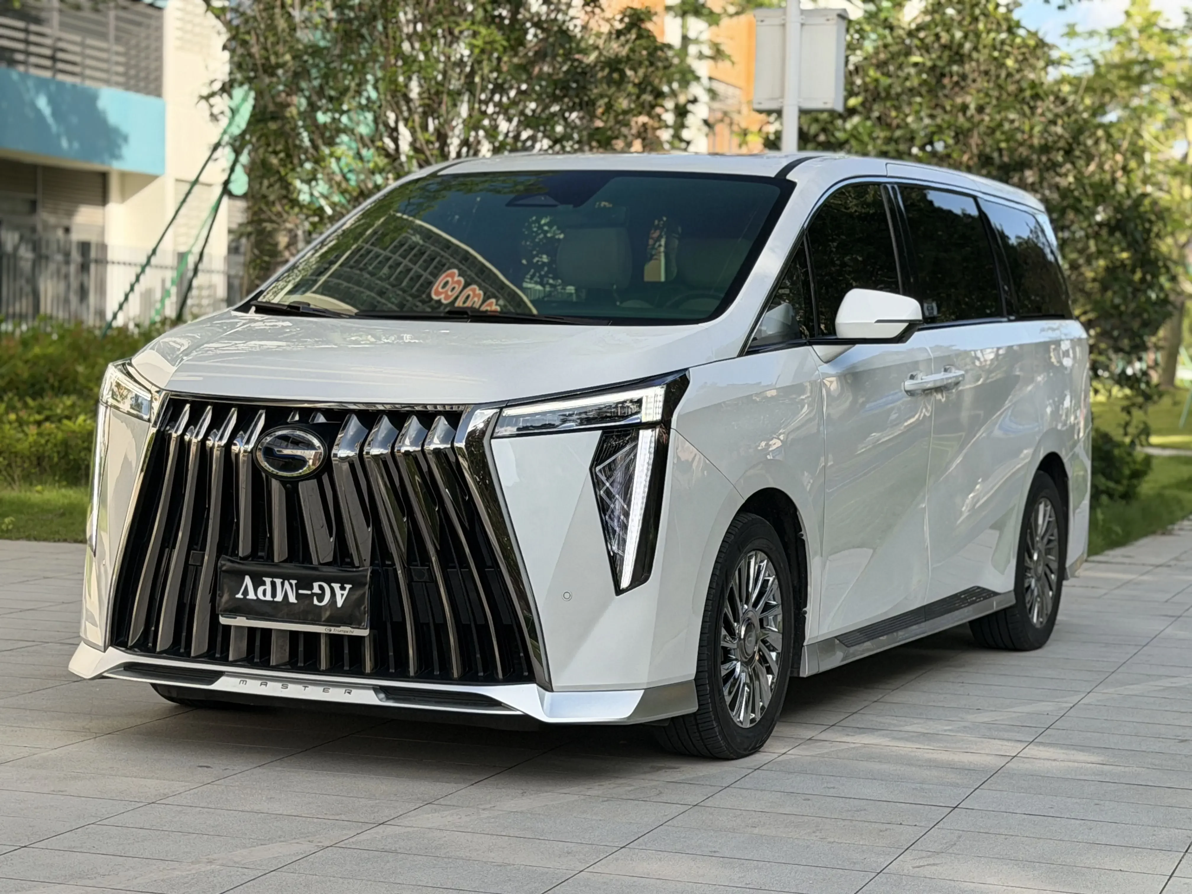 GAC Trumpchi M8