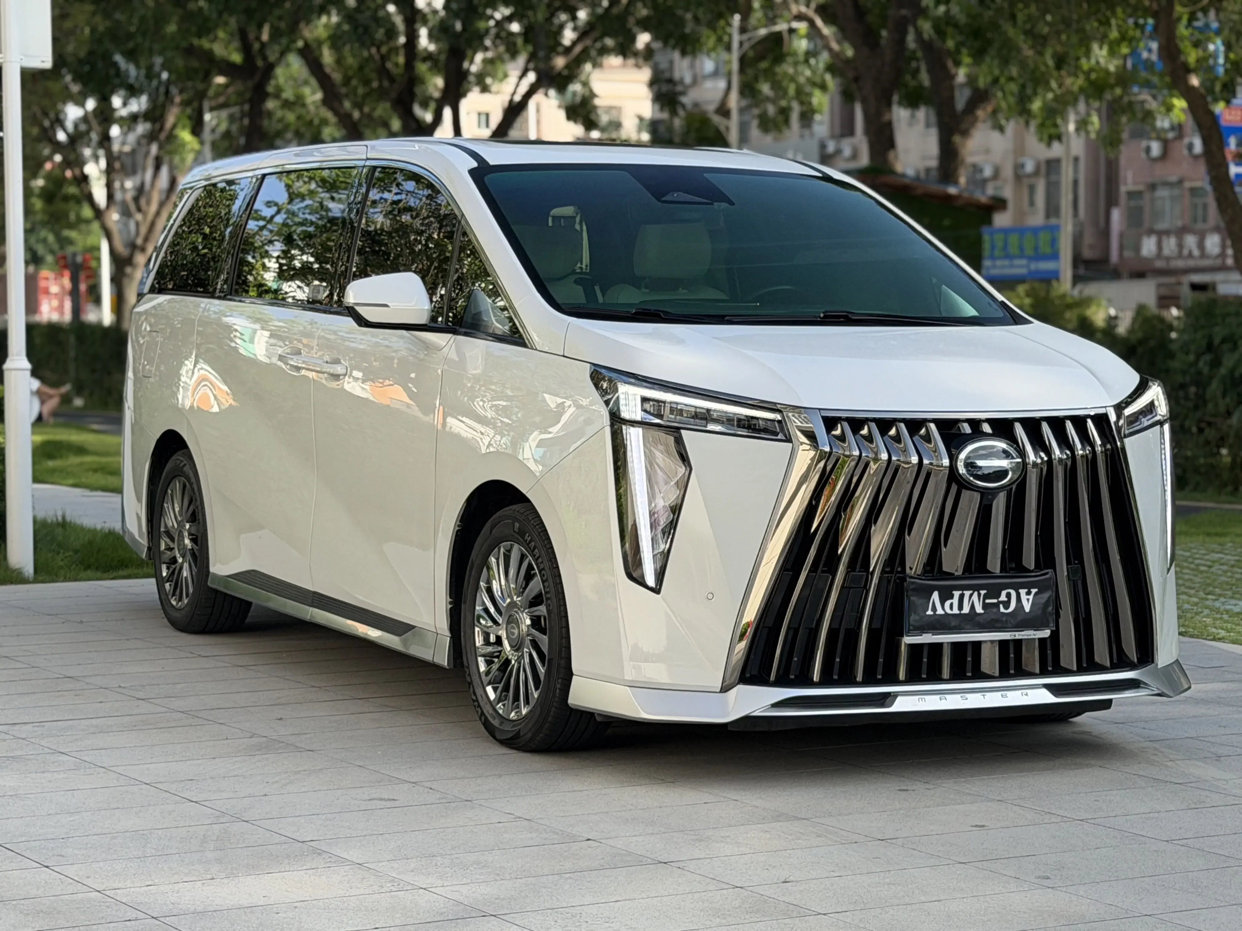 GAC Trumpchi M8