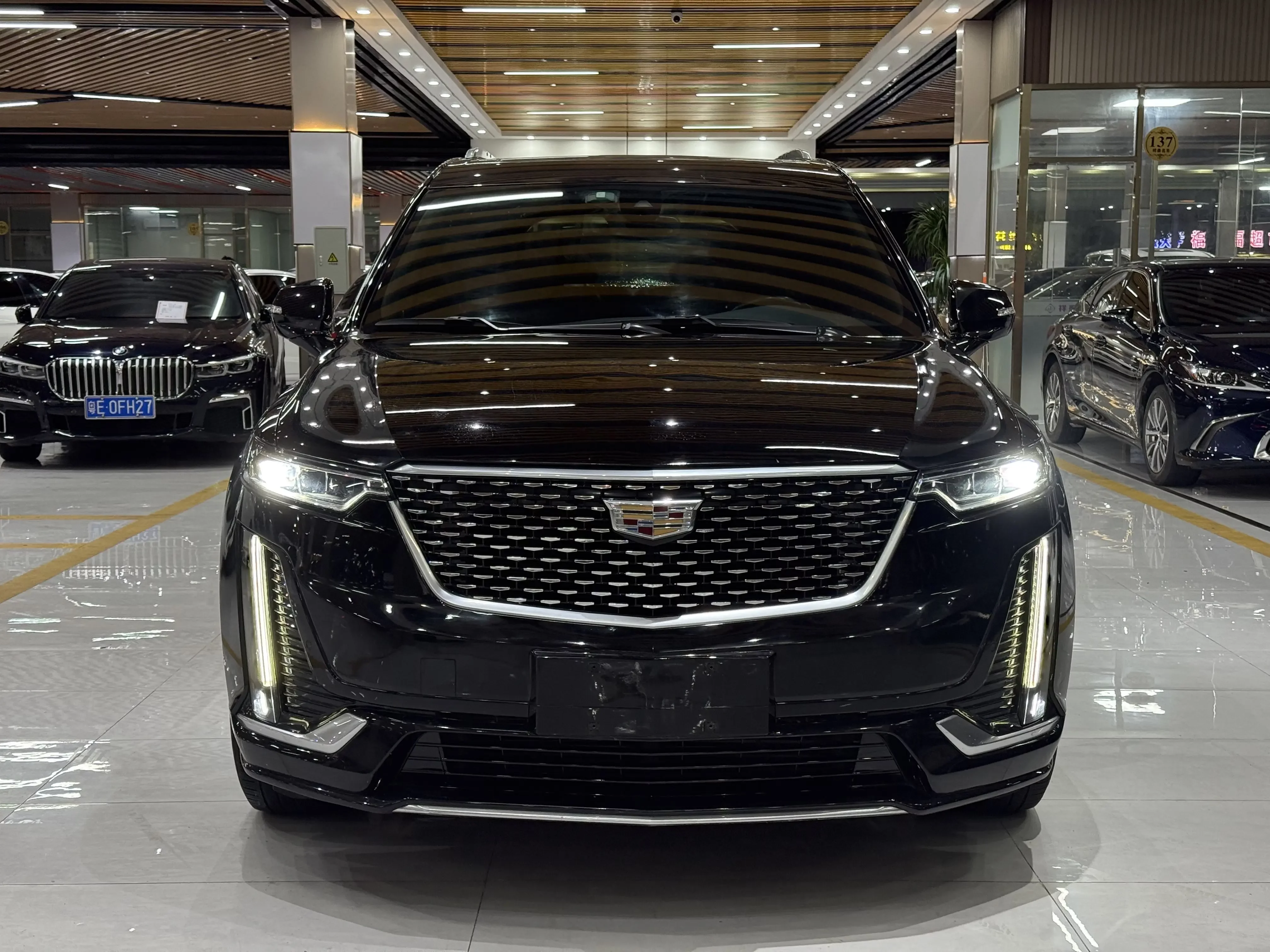 Cadillac XT6
