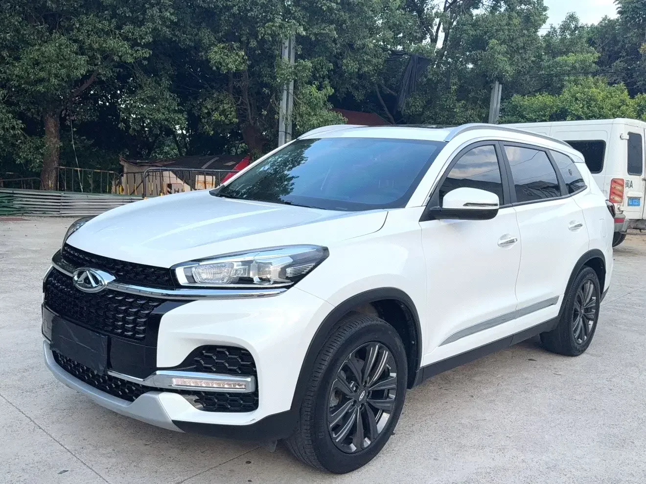 Chery Tiggo 8