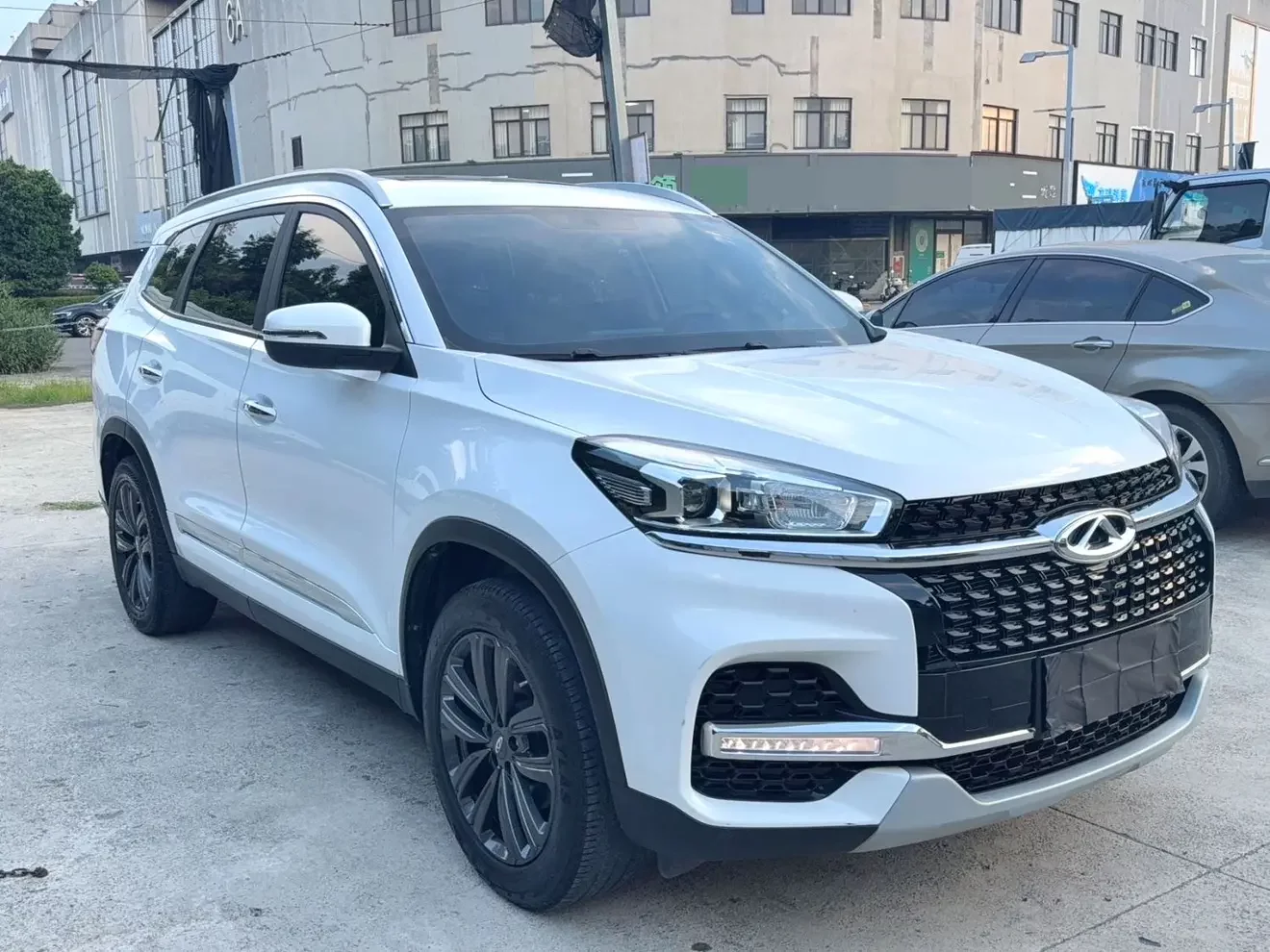 Chery Tiggo 8
