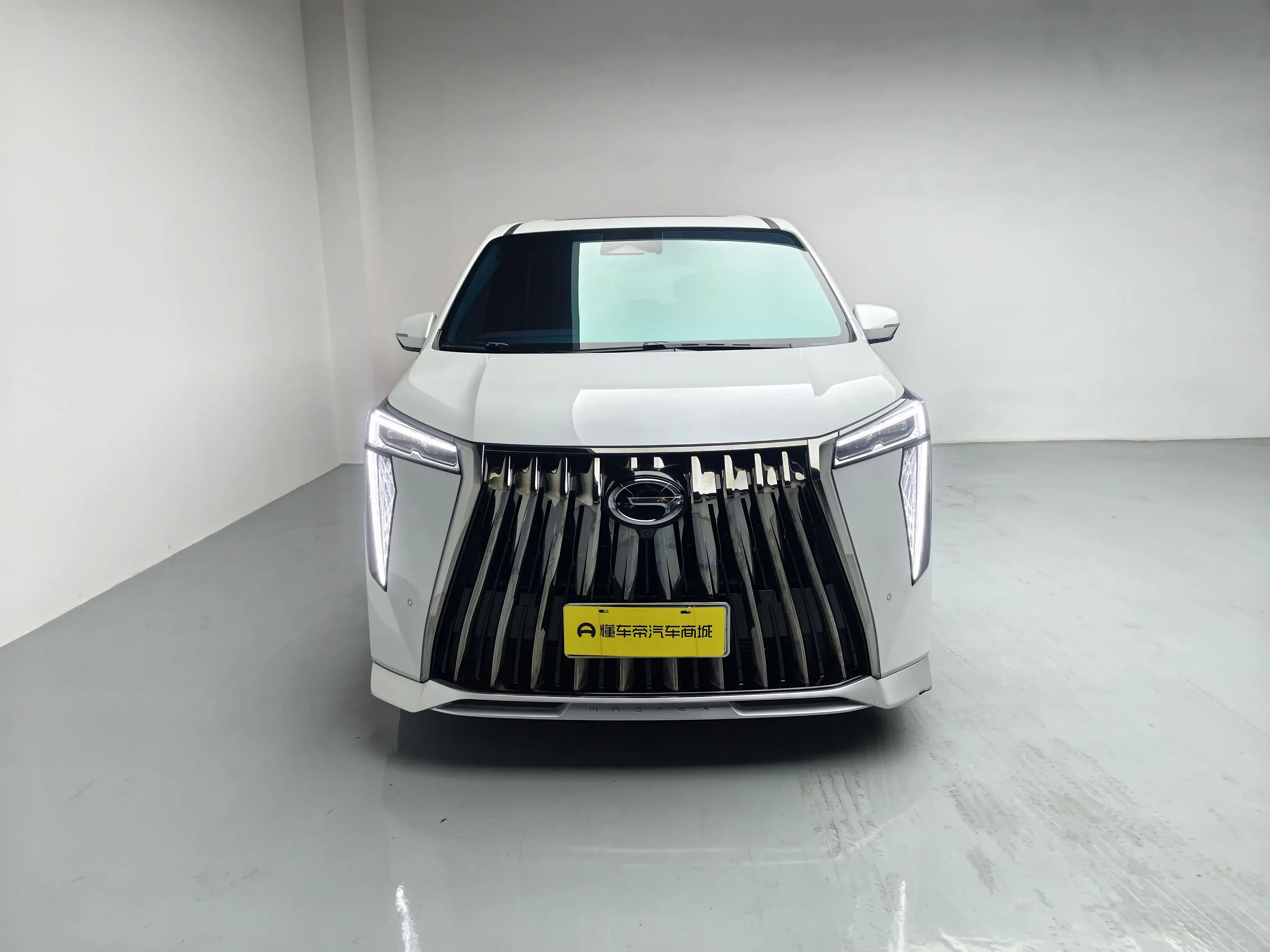 GAC Trumpchi M8
