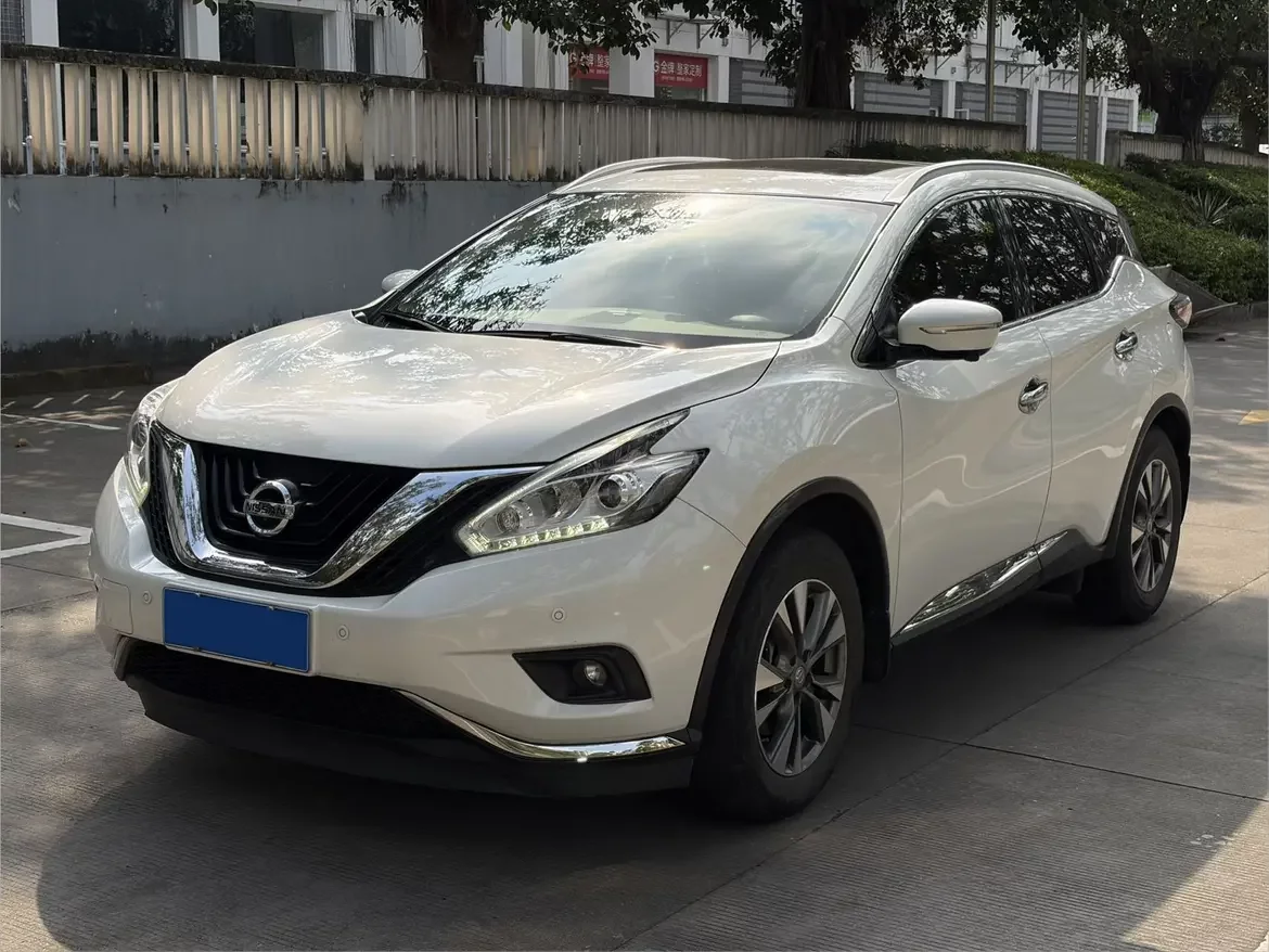 Nissan Murano (Loulan)