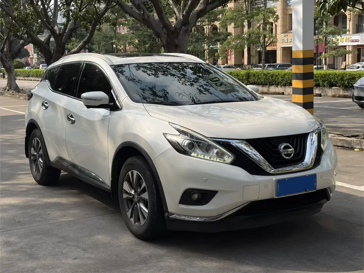 Nissan Murano (Loulan)