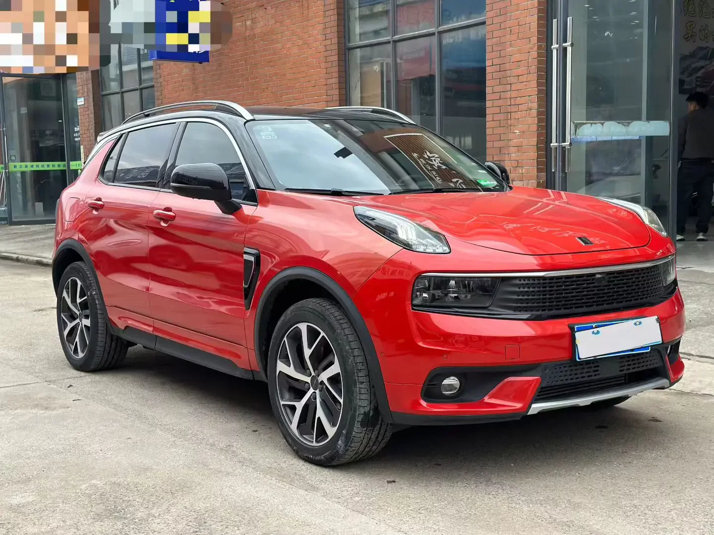 Lynk & Co 01