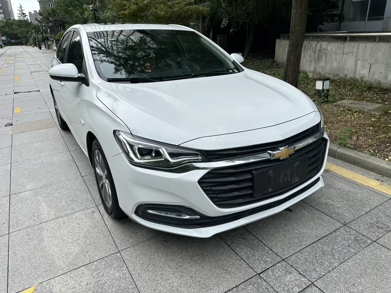 Chevrolet Monza (Cruze)