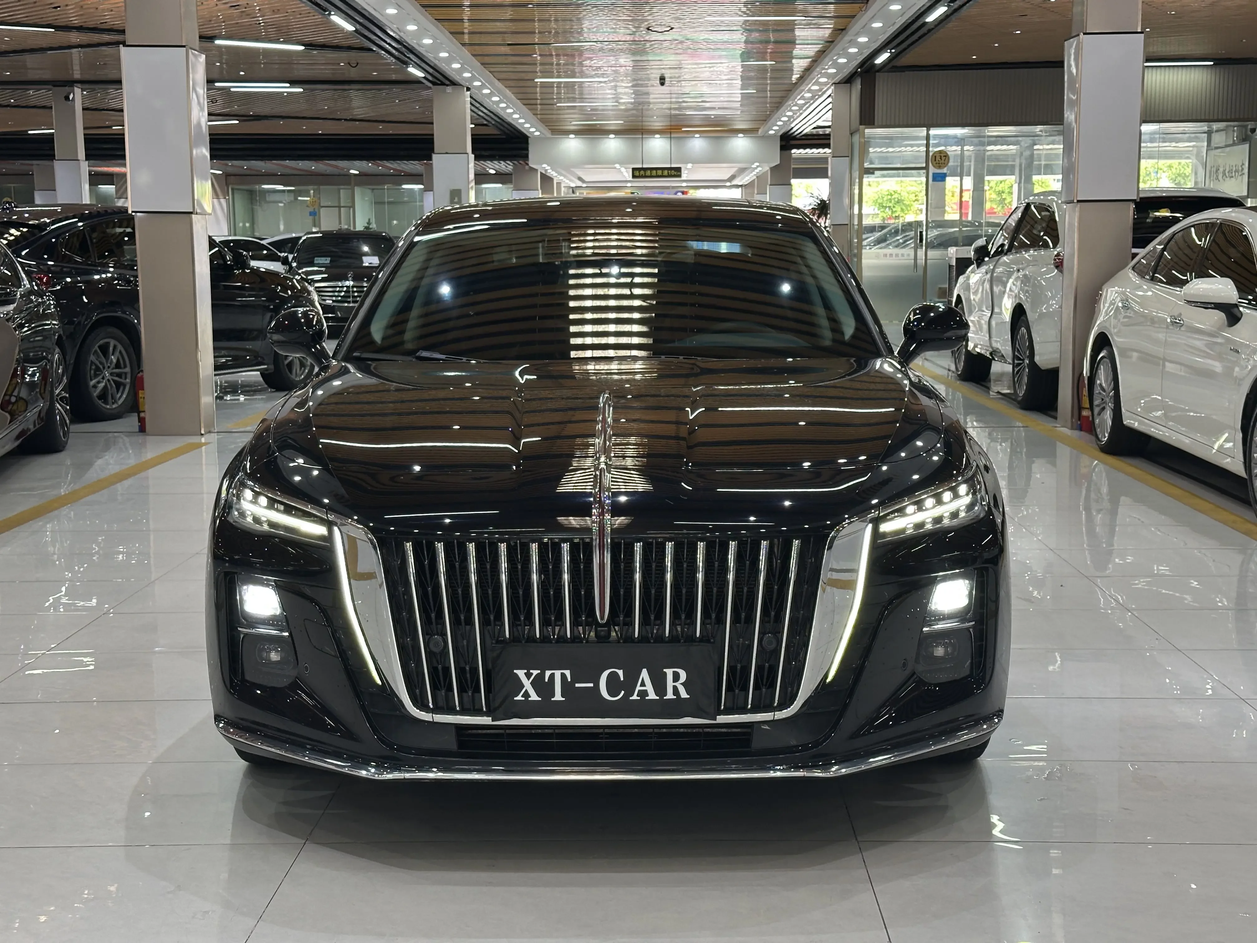 Hongqi H5