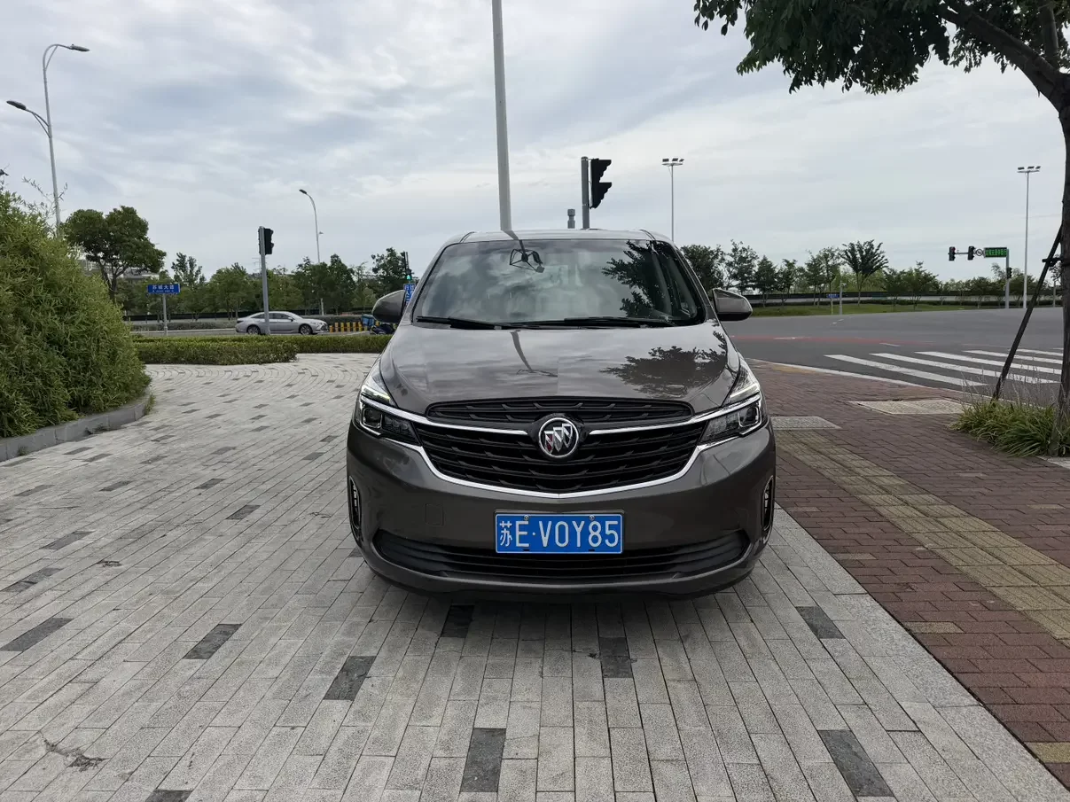 Buick GL8