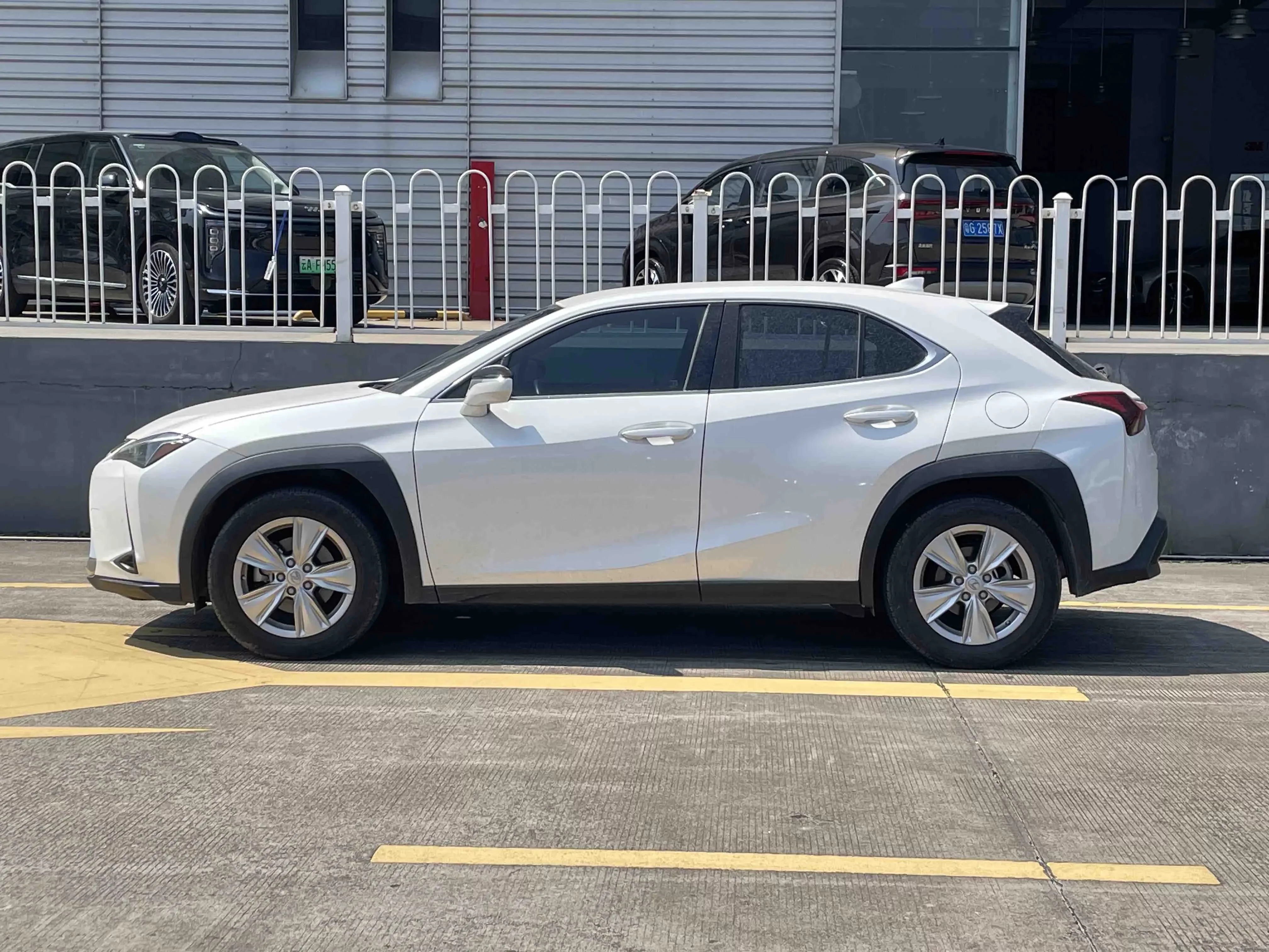 Lexus UX