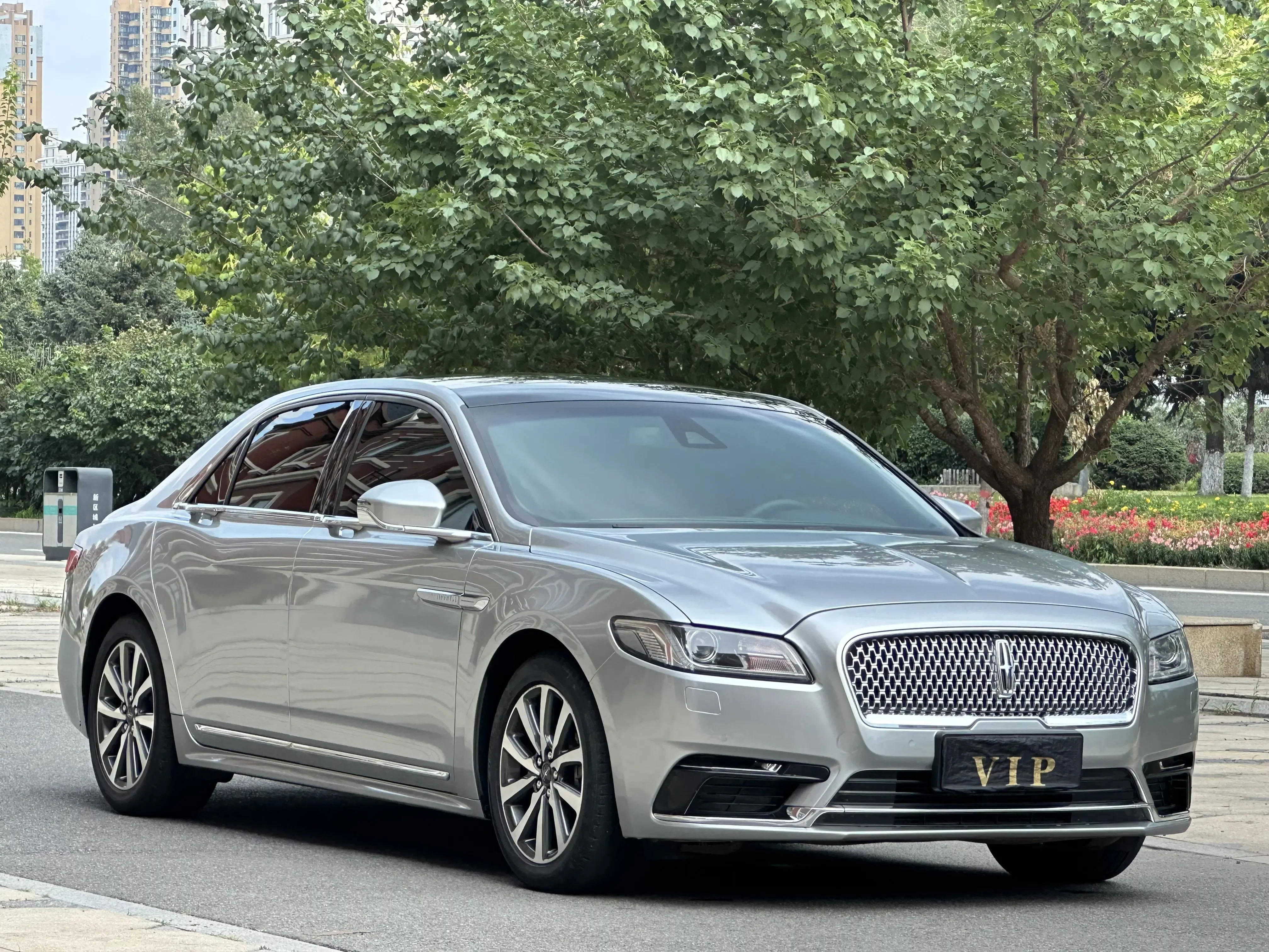 Lincoln Continental