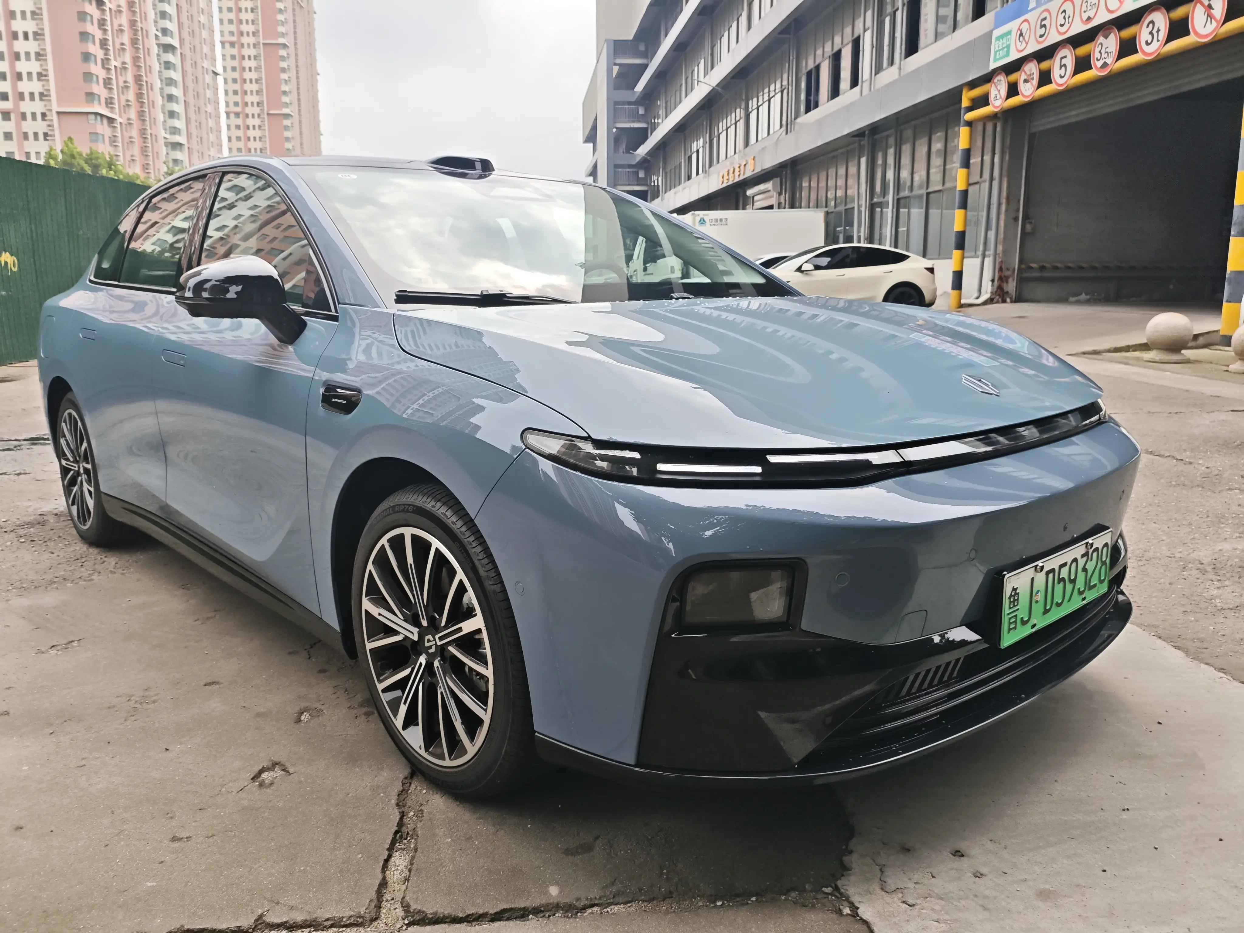 Leapmotor Leap running B01