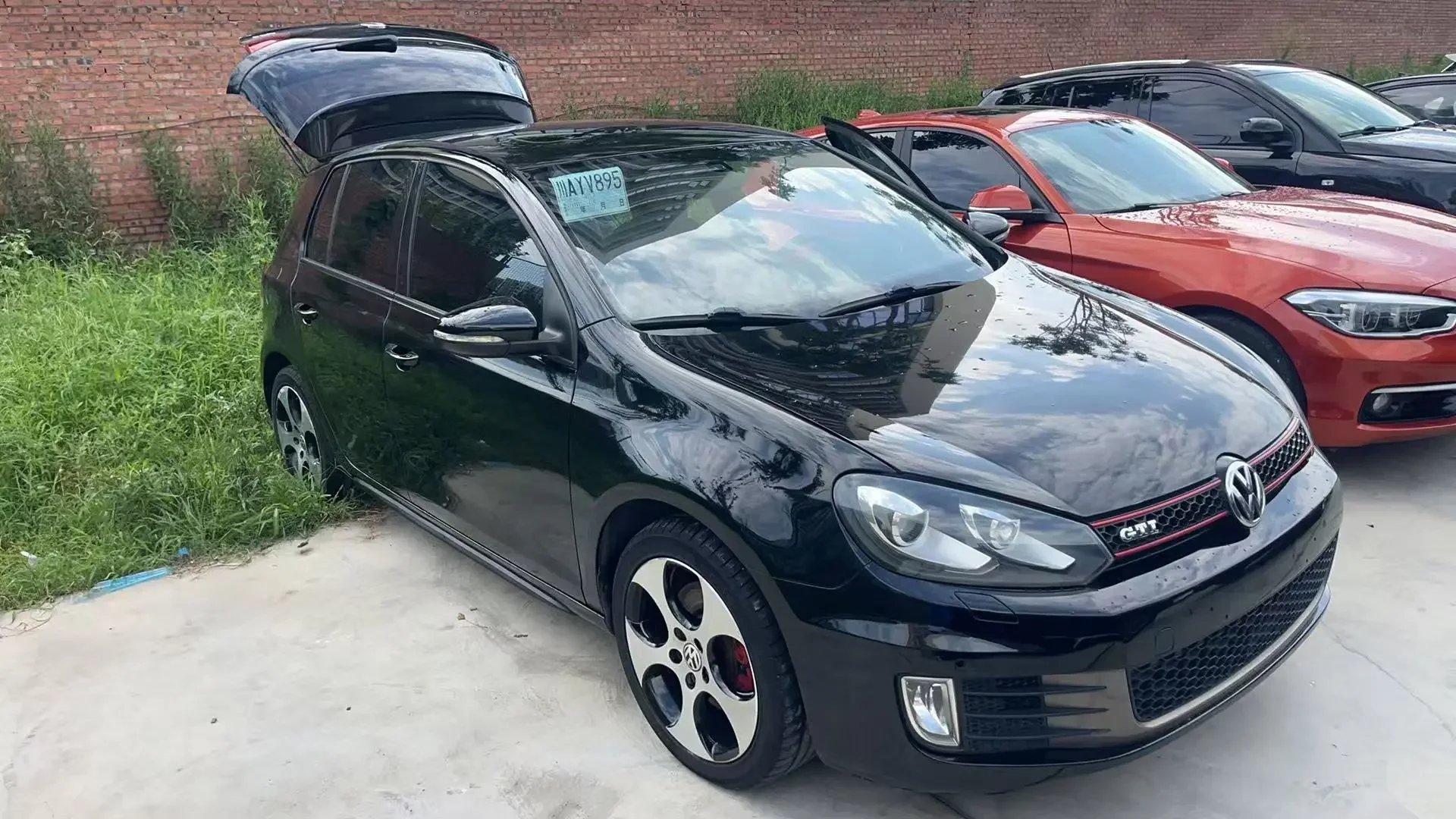 Volkswagen Golf GTI