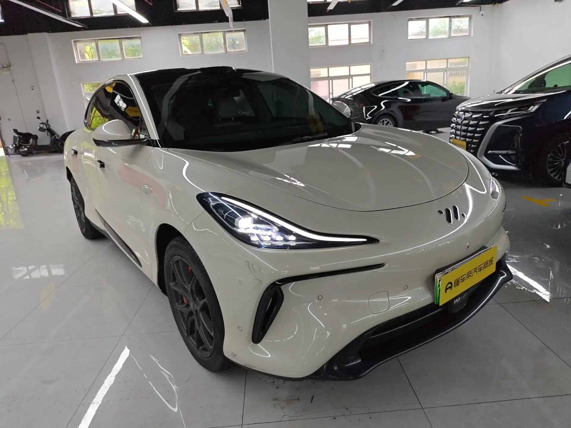 Zhiji LS6