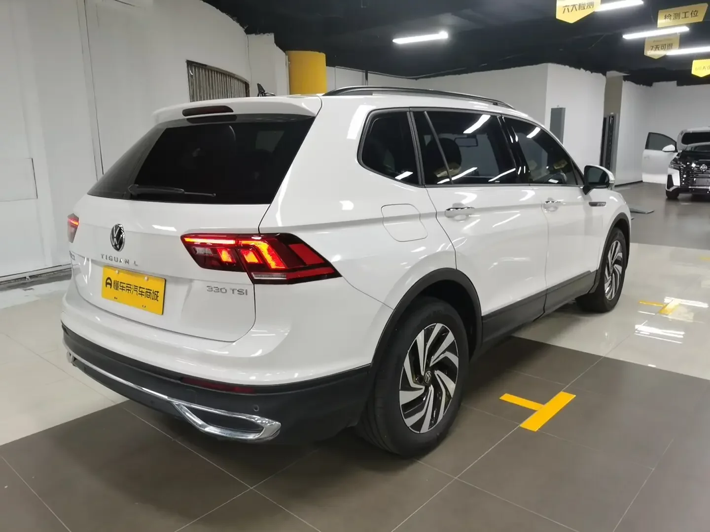 Volkswagen Tiguan L