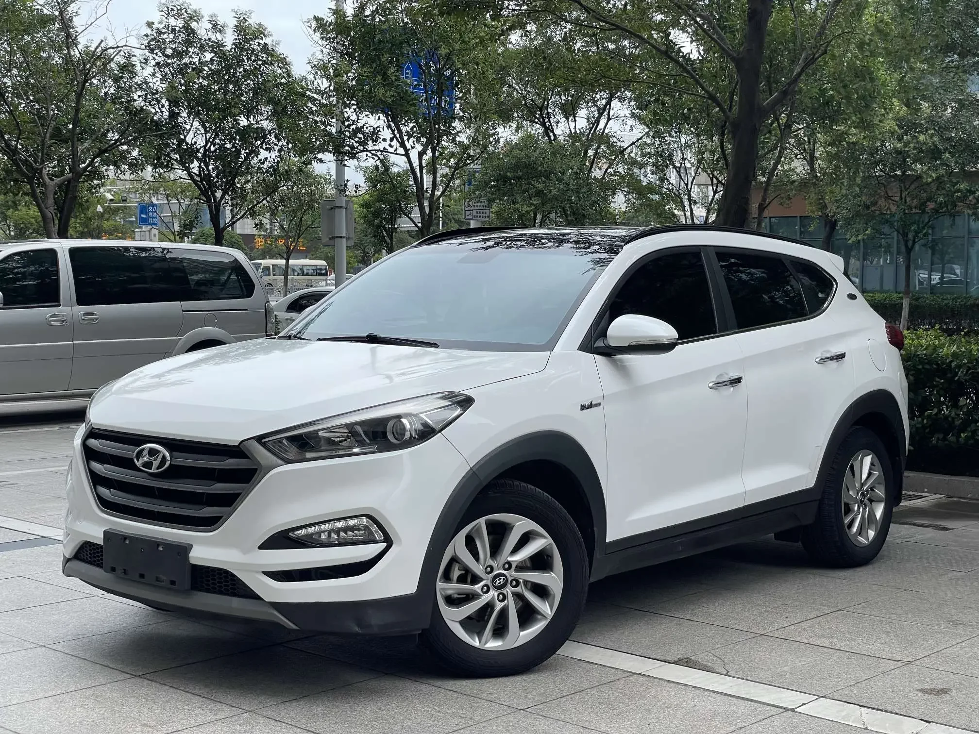 Hyundai Tucson L (Tucson)