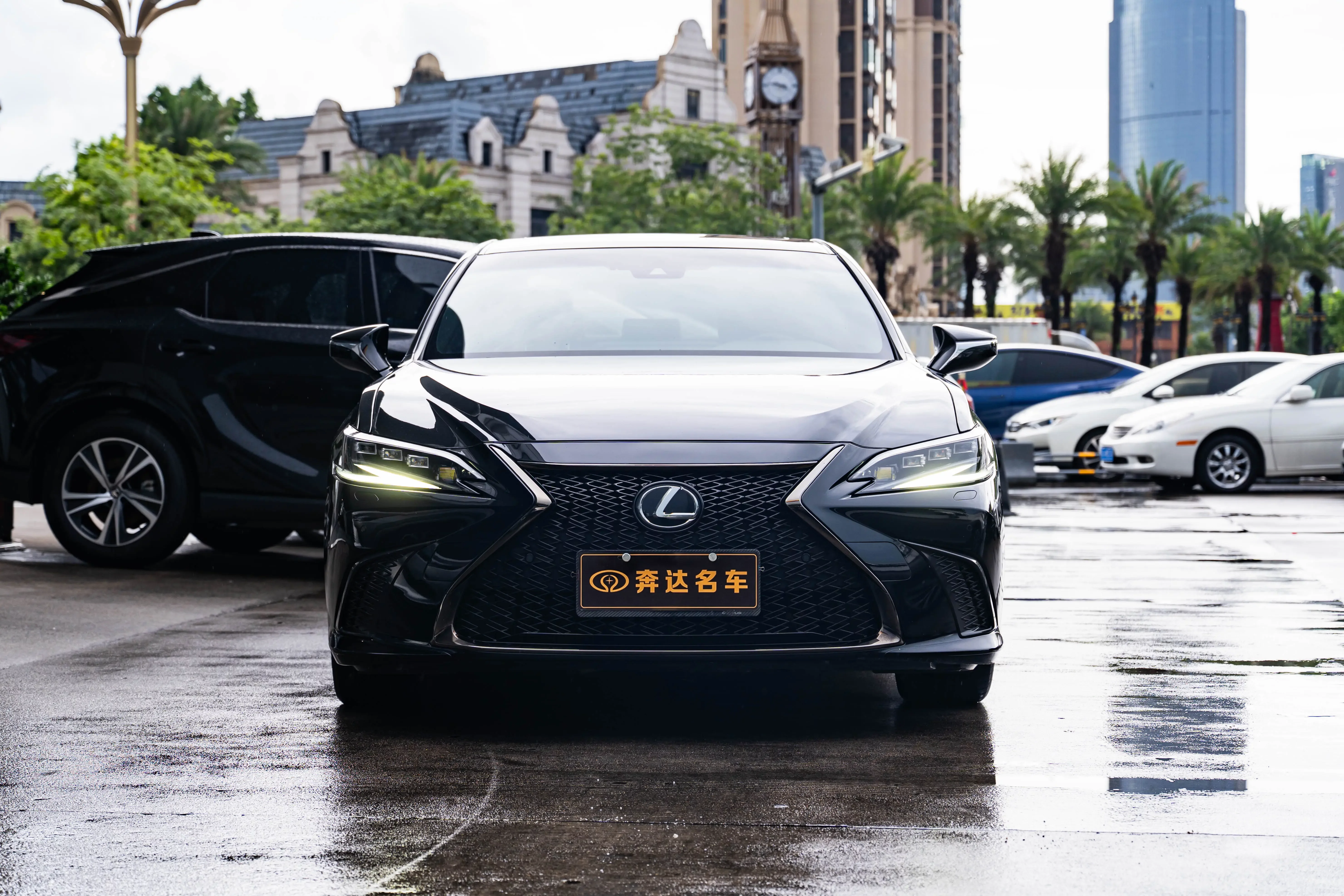 Lexus ES