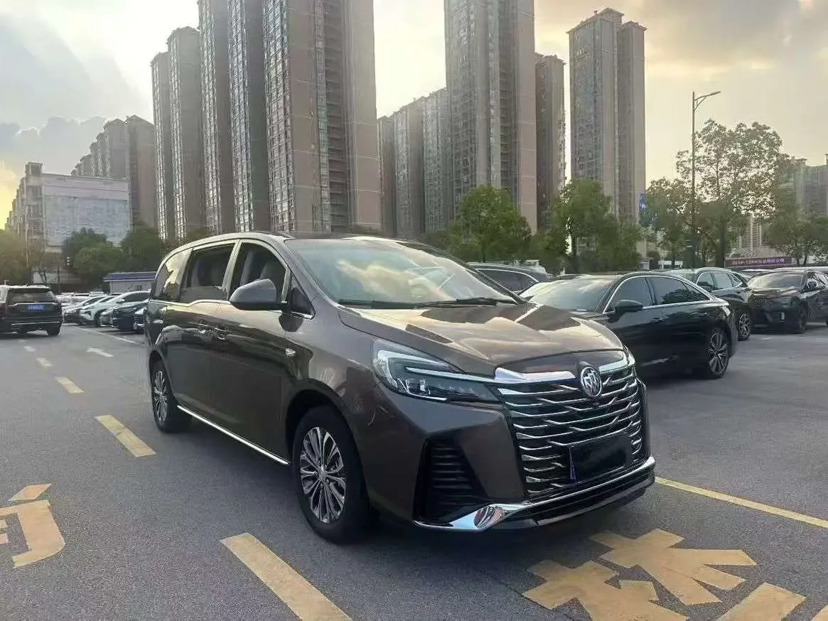 Buick GL8
