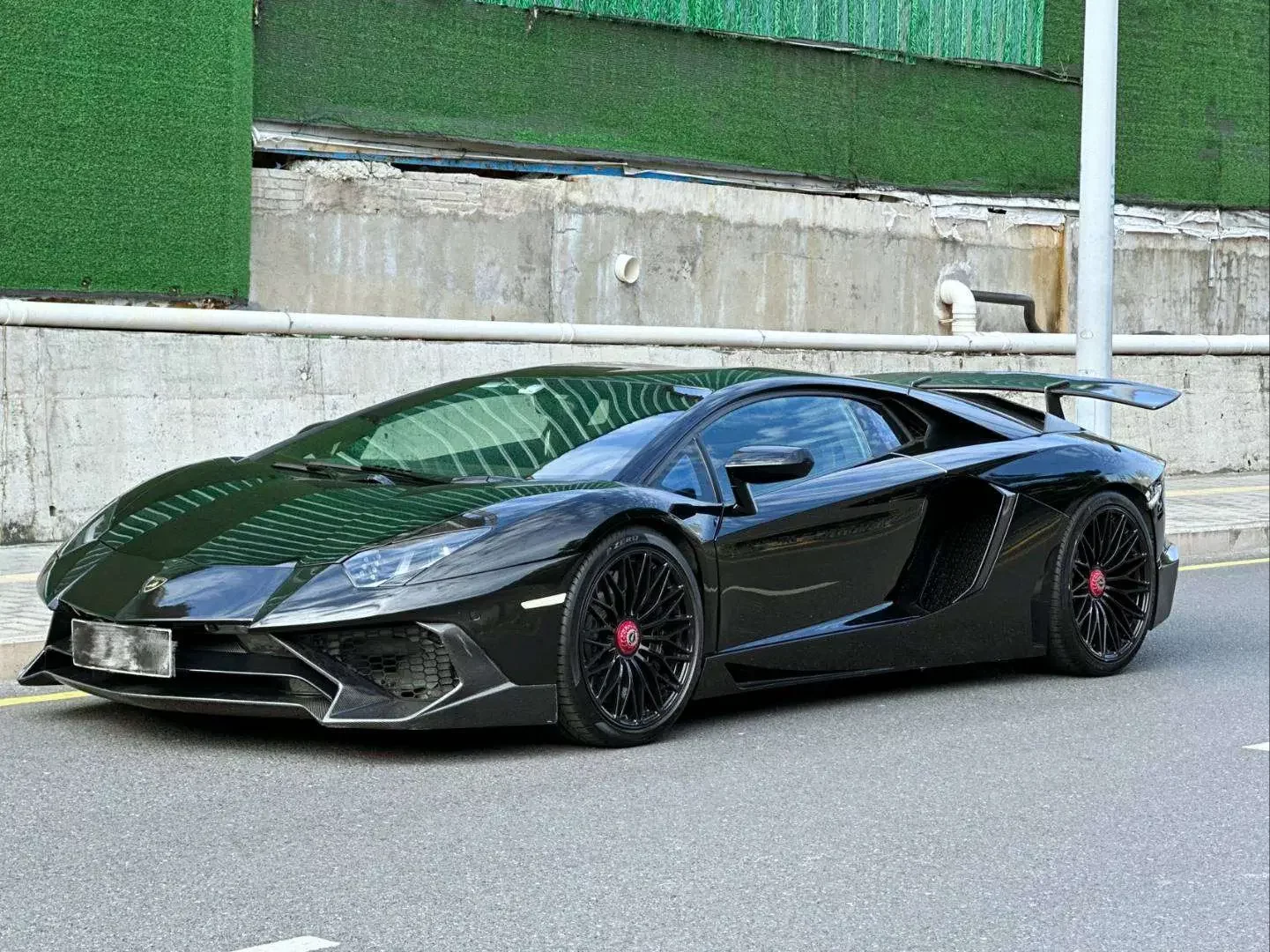 Lamborghini Aventador