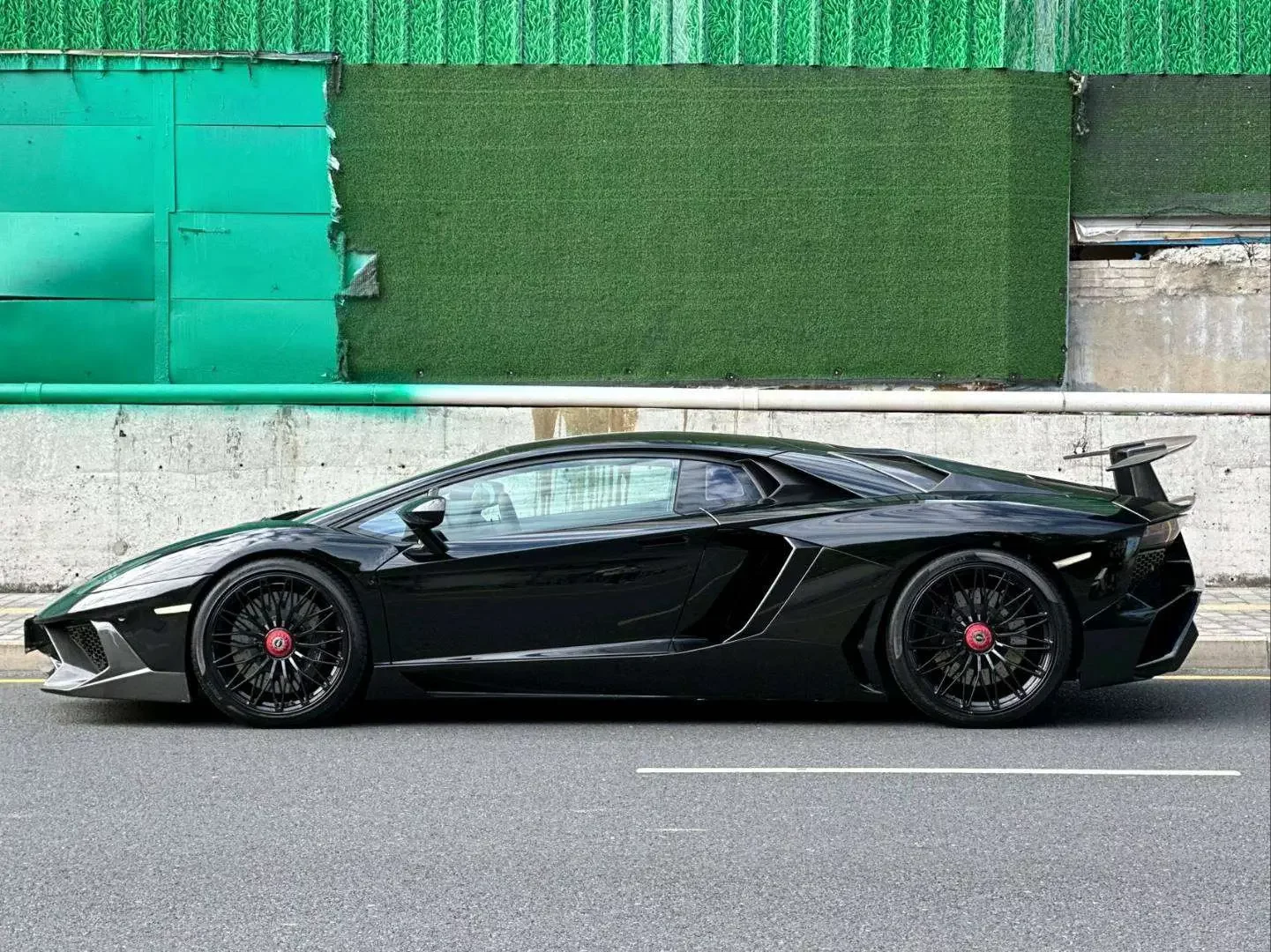 Lamborghini Aventador