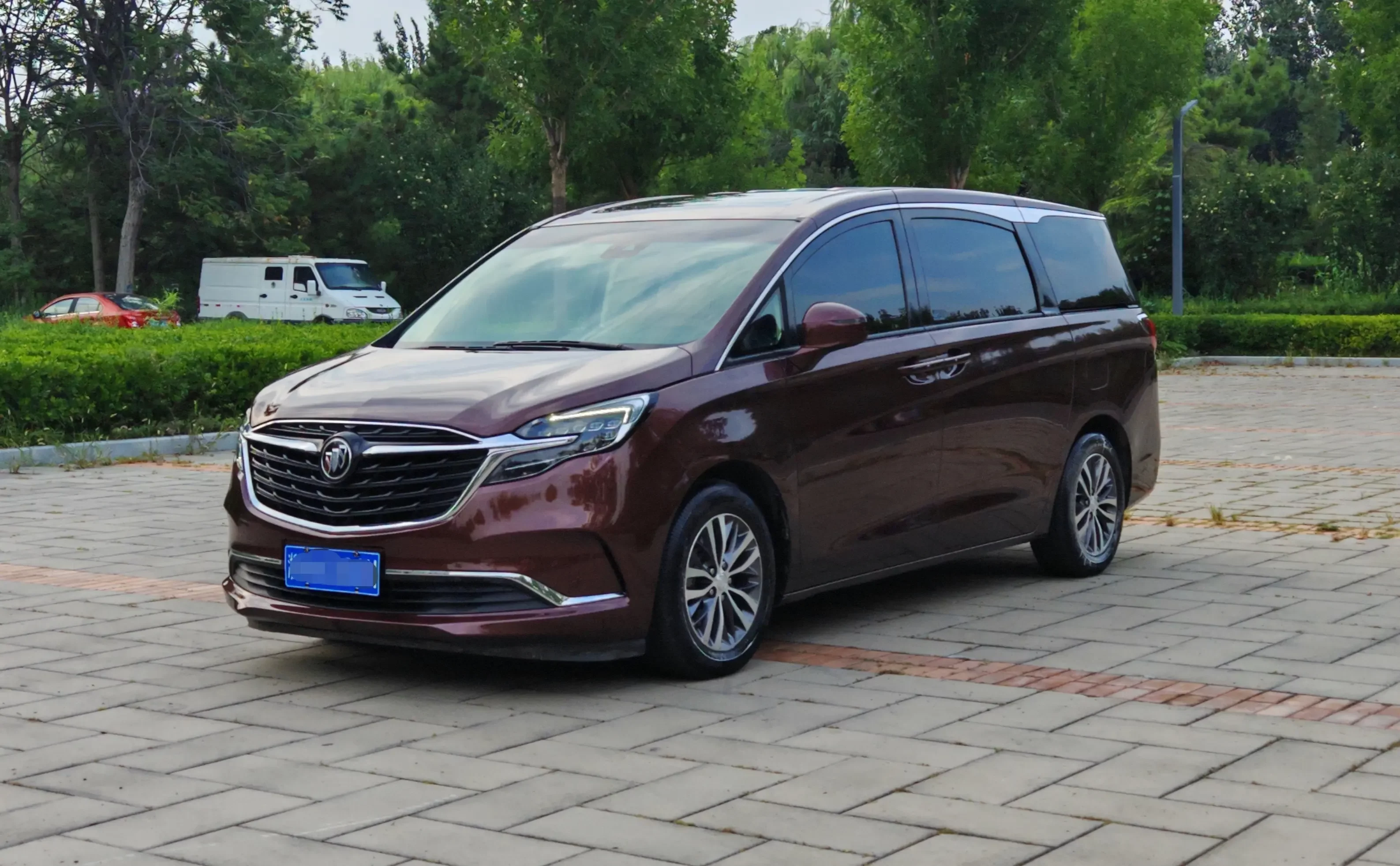 Buick GL8
