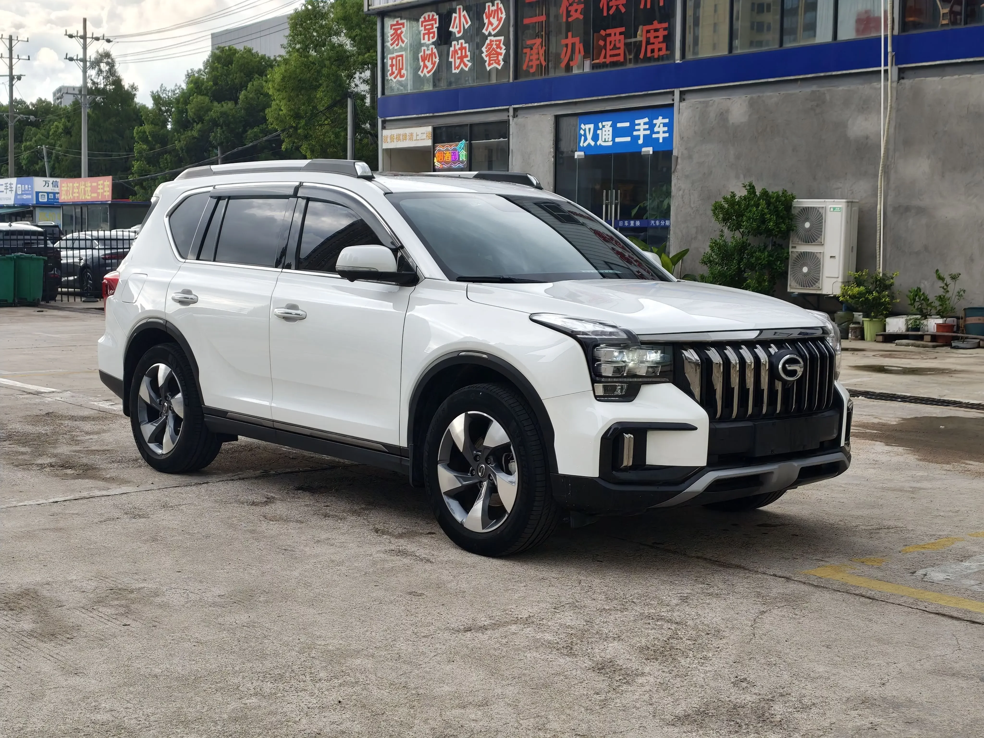 GAC Trumpchi GS8