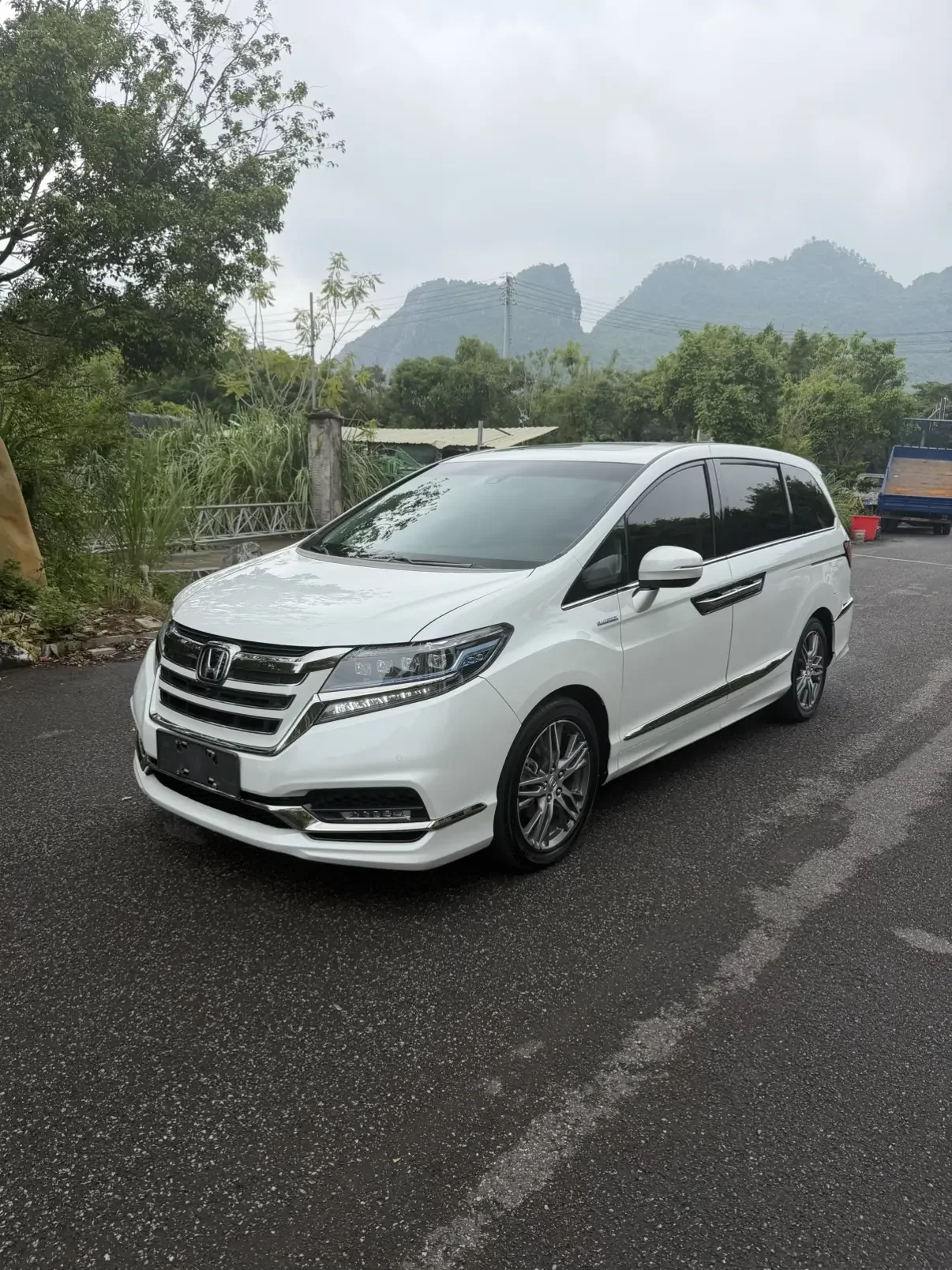 Honda Elysion (Alison)