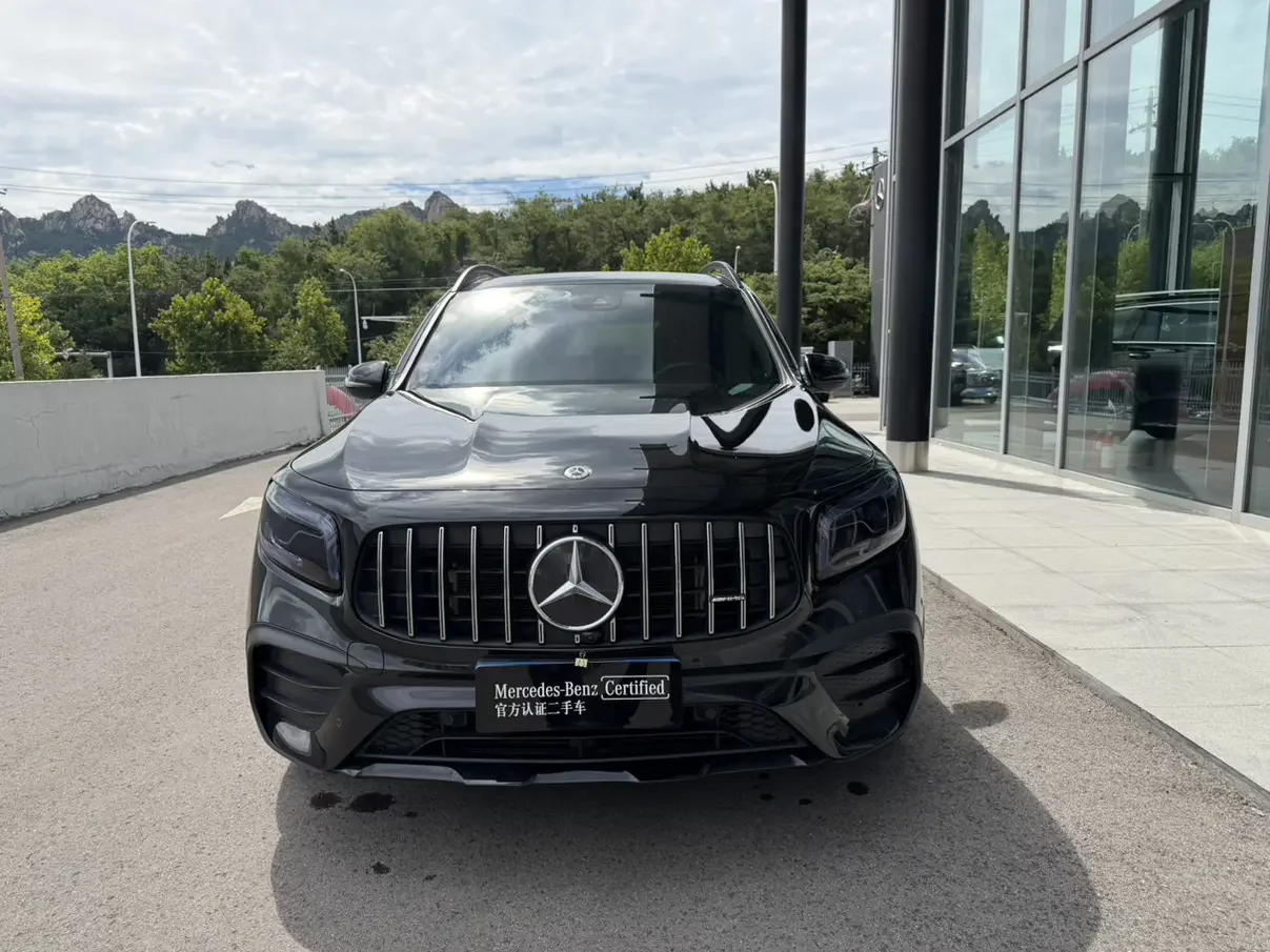 Mercedes-Benz GLB AMG