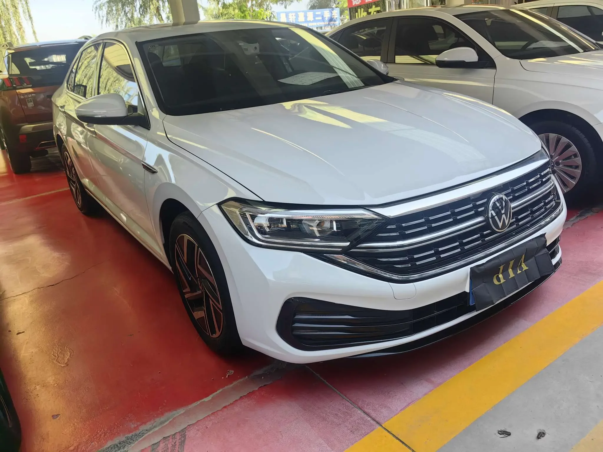 Volkswagen Sagitar