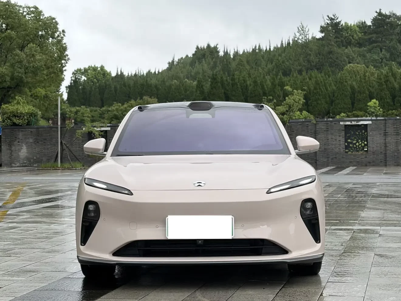 NIO ET5